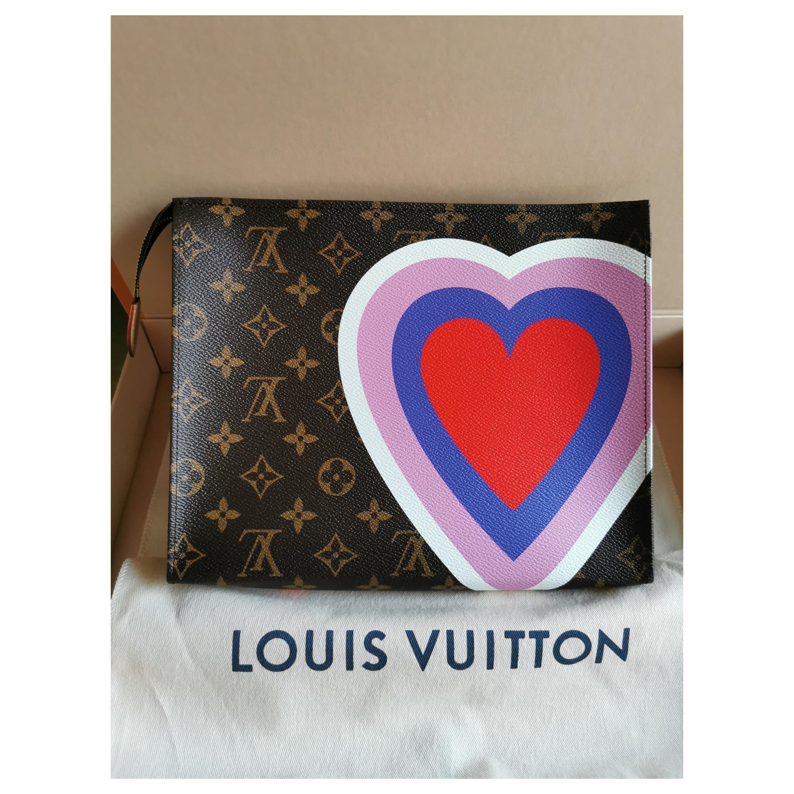 Louis Vuitton Pochette Métis: recensione e ispirazione — No Time