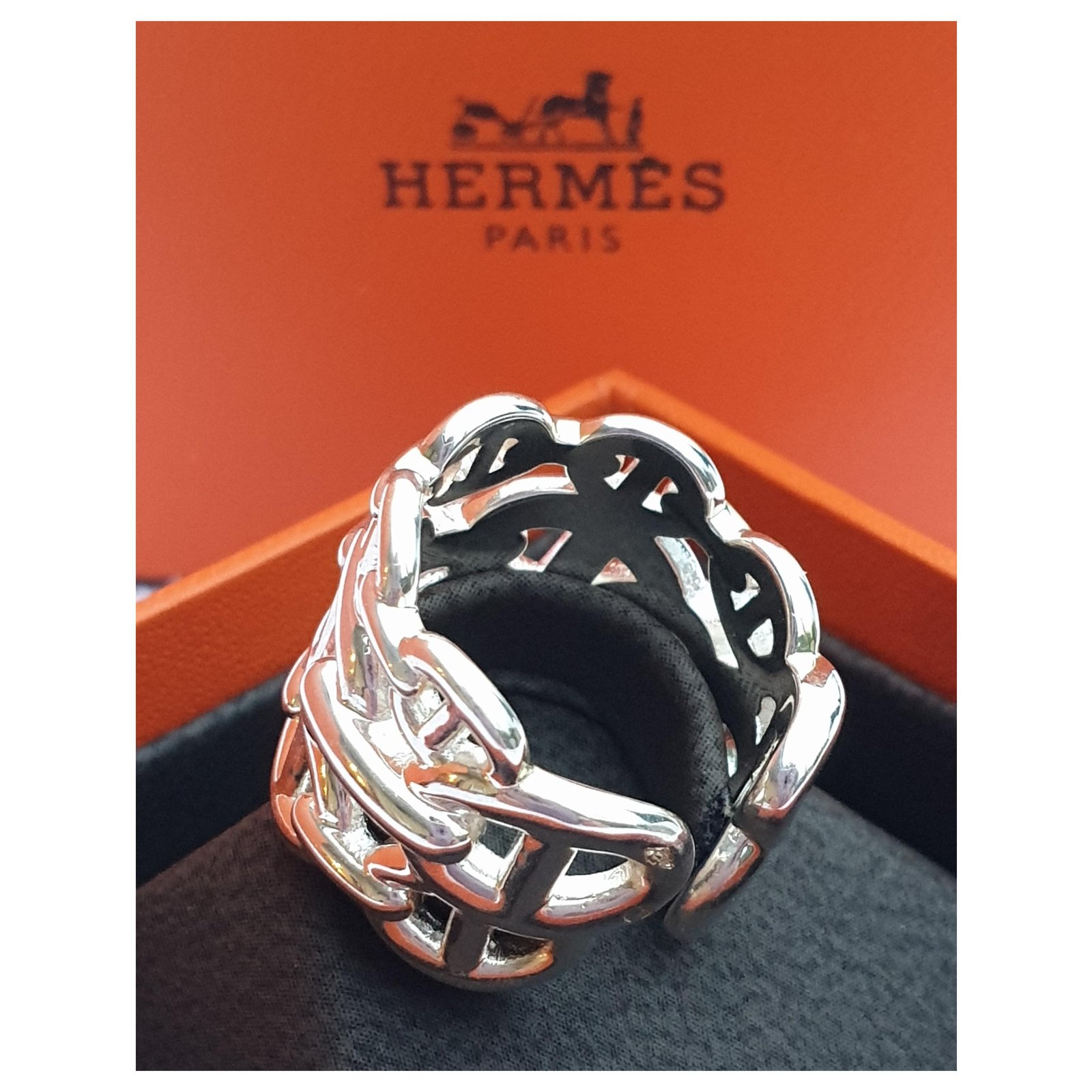 Hermès Chaine d'ancre Enchainee Silvery Silver ref.236871 - Joli 