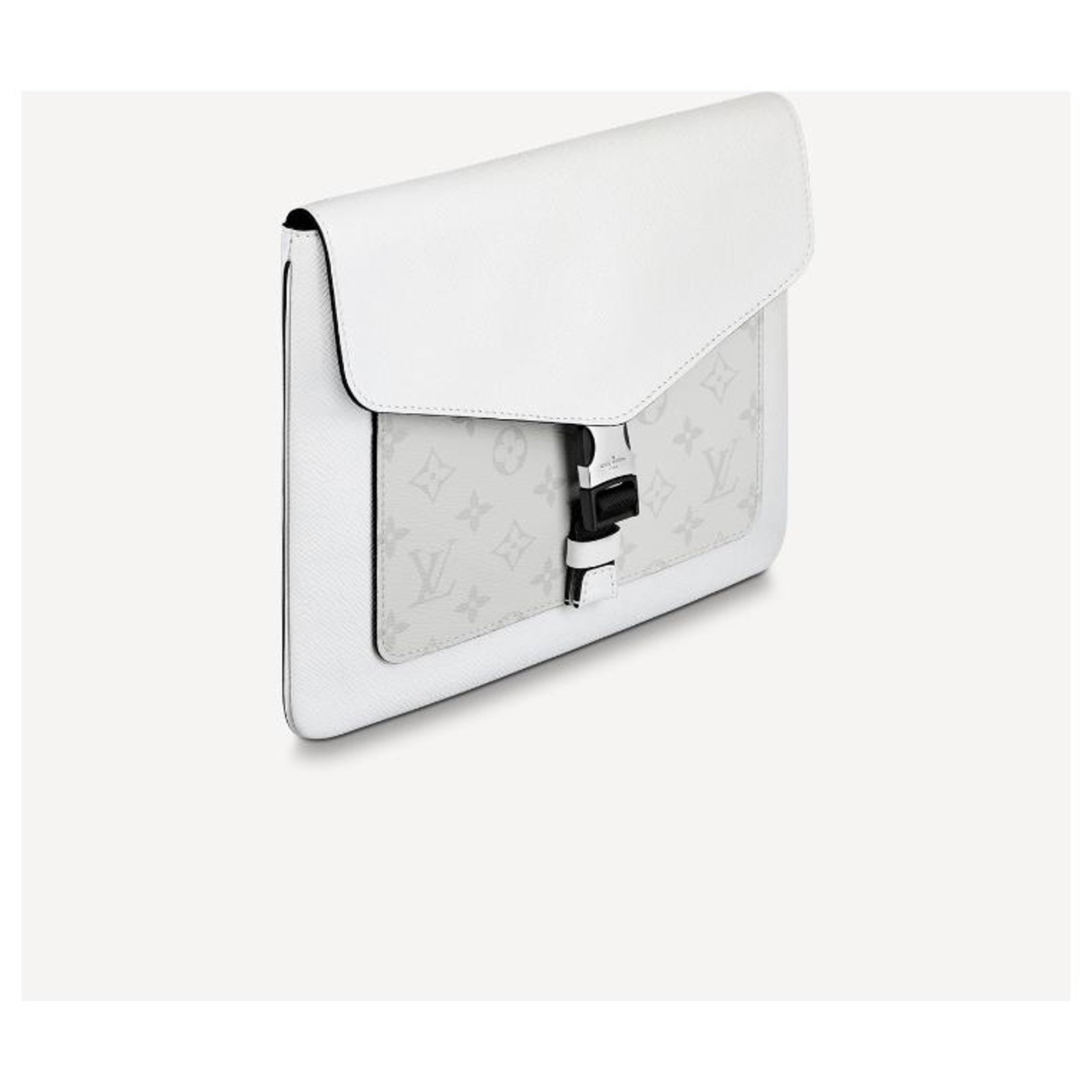 Louis Vuitton Sacoche LV Outdoor Flap Cuir Blanc ref.237408 - Joli Closet