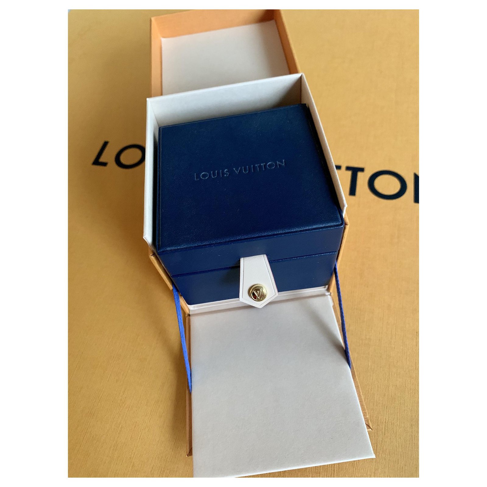 Louis Vuitton Idylle blossom Golden Gold ref.34191 - Joli Closet