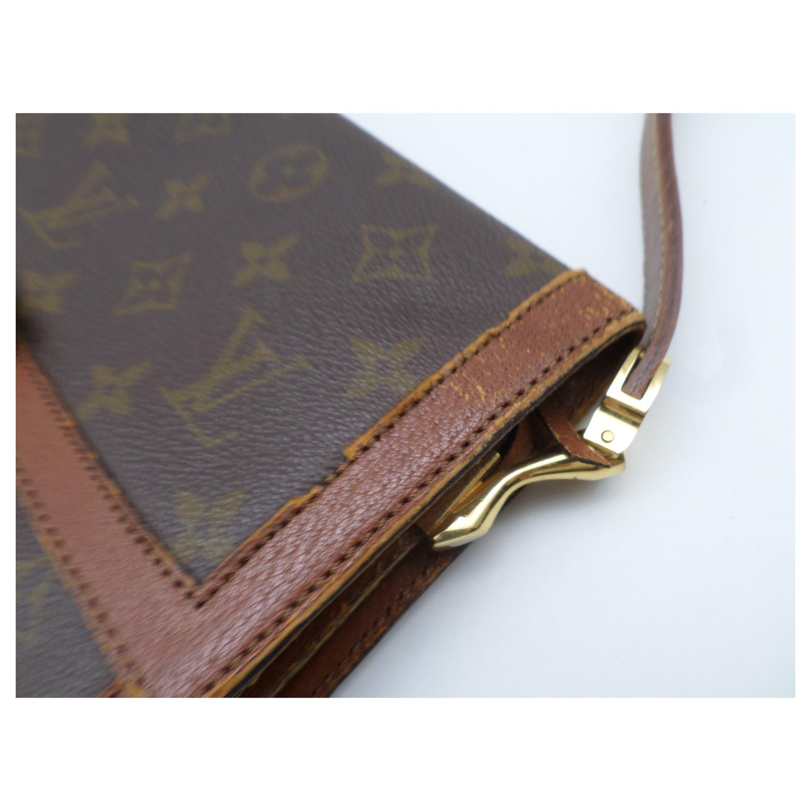 Louis Vuitton Brown Monogram Reverse Dauphine Dark brown Leather Cloth  Pony-style calfskin ref.321177 - Joli Closet