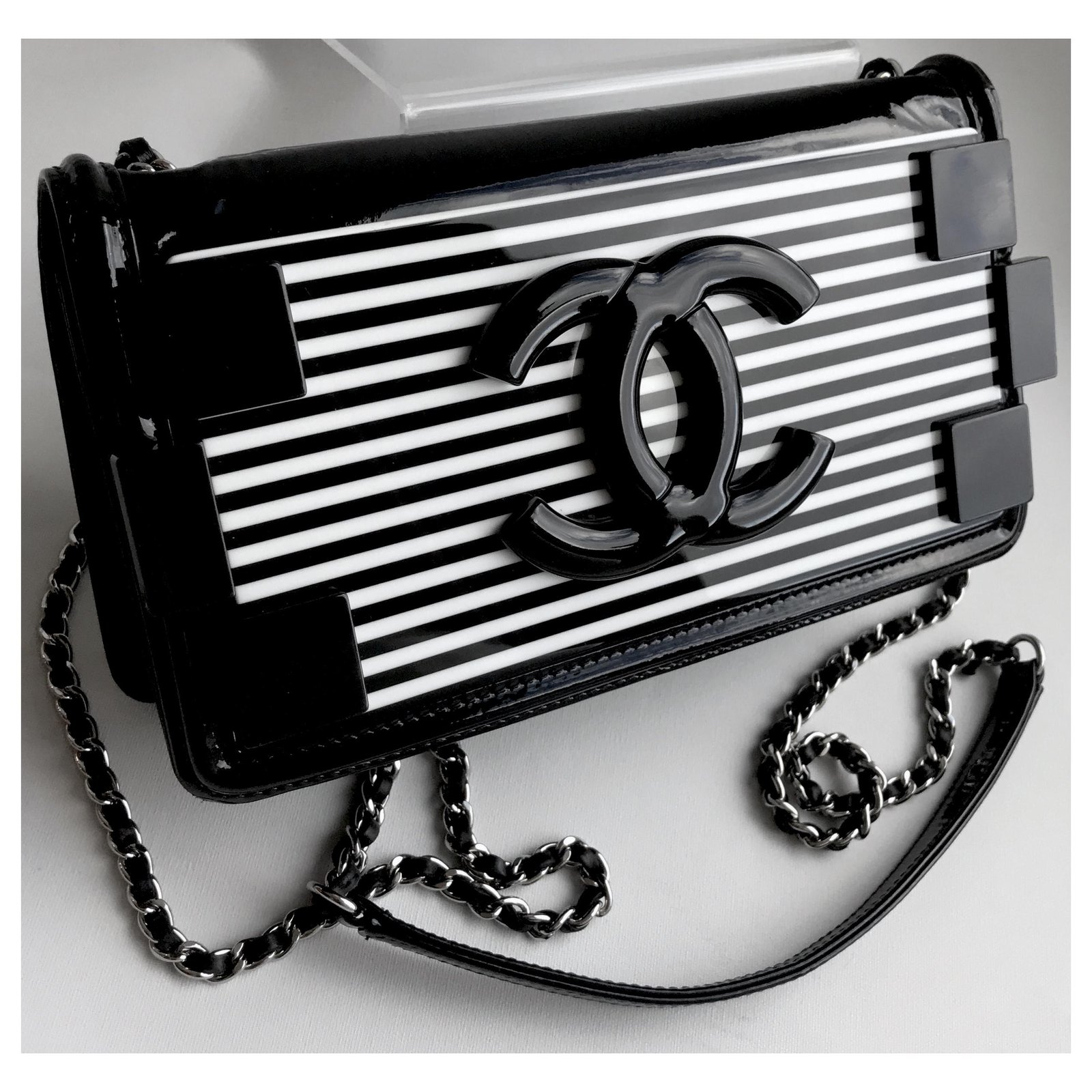 Chanel Famous Lego Collector's Bag Black White Leather Patent leather ref.238246  - Joli Closet