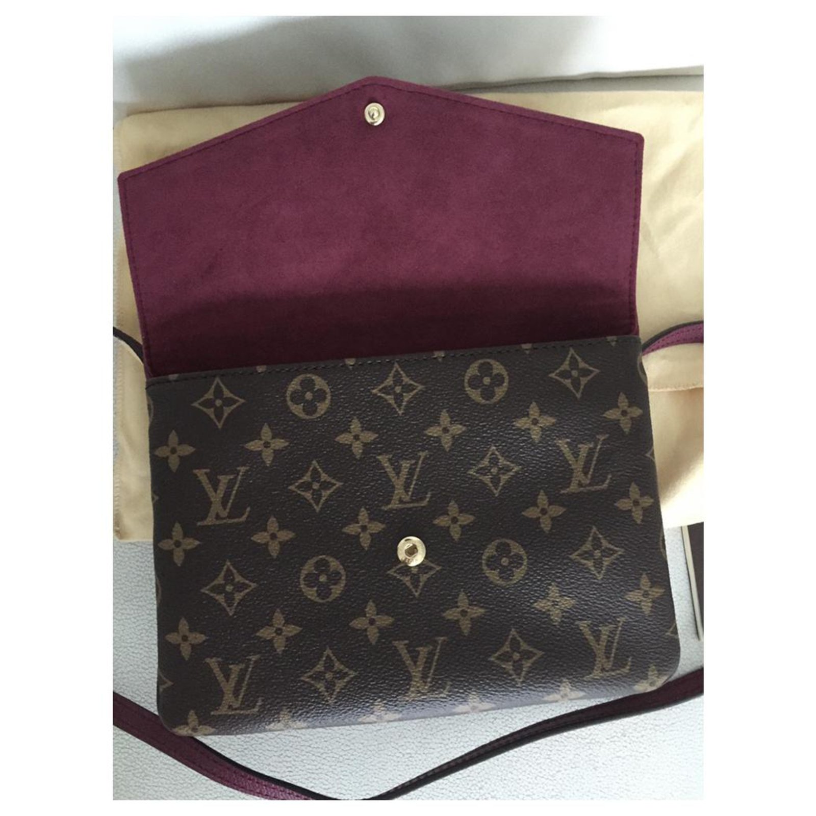 Louis Vuitton twice Brown Dark red Leather Cloth ref.75499 - Joli