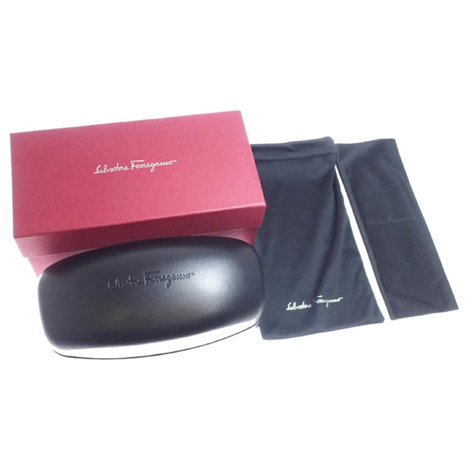 salvatore ferragamo sunglasses case