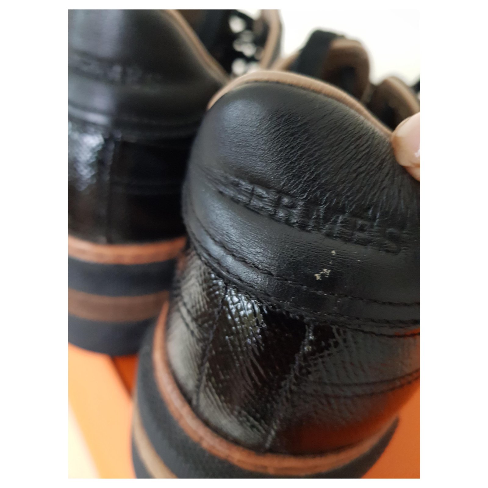 Hermès polo shirt Black Patent leather ref.239310 - Joli Closet