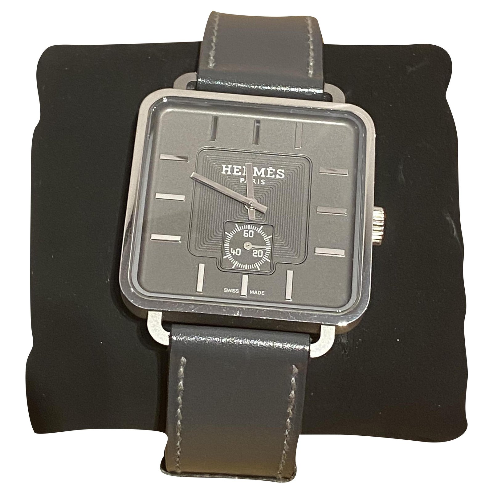 Hermès Carré H limited edition Grey ref.240647 - Joli Closet