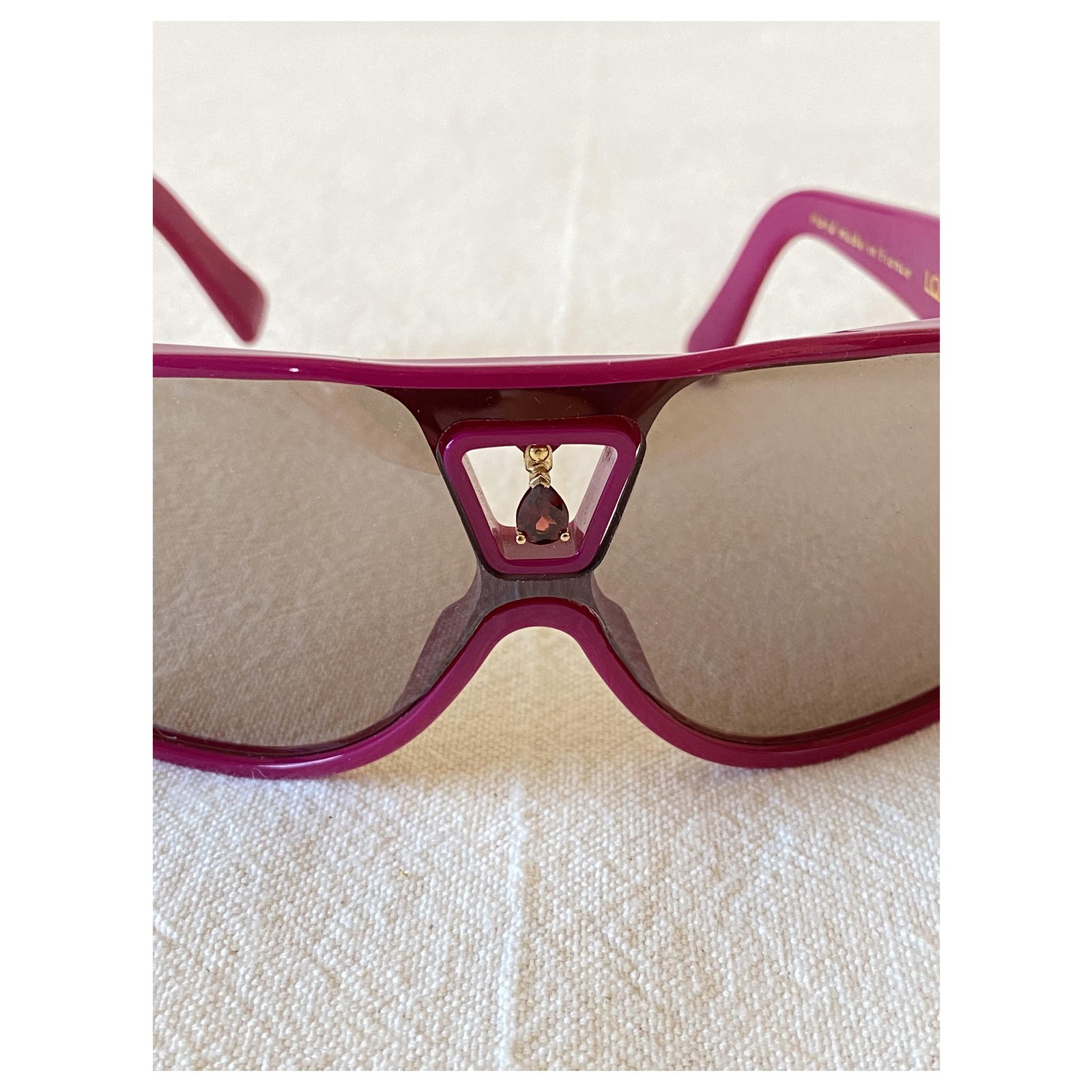 Louis Vuitton Brown Square Tinted Sunglasses Plastic ref.241380 - Joli  Closet