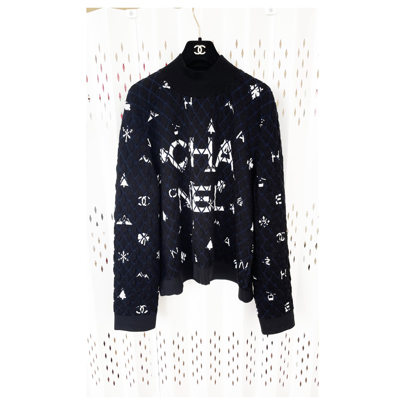 Chanel 2020 CC logo sweater Black Cashmere  - Joli Closet
