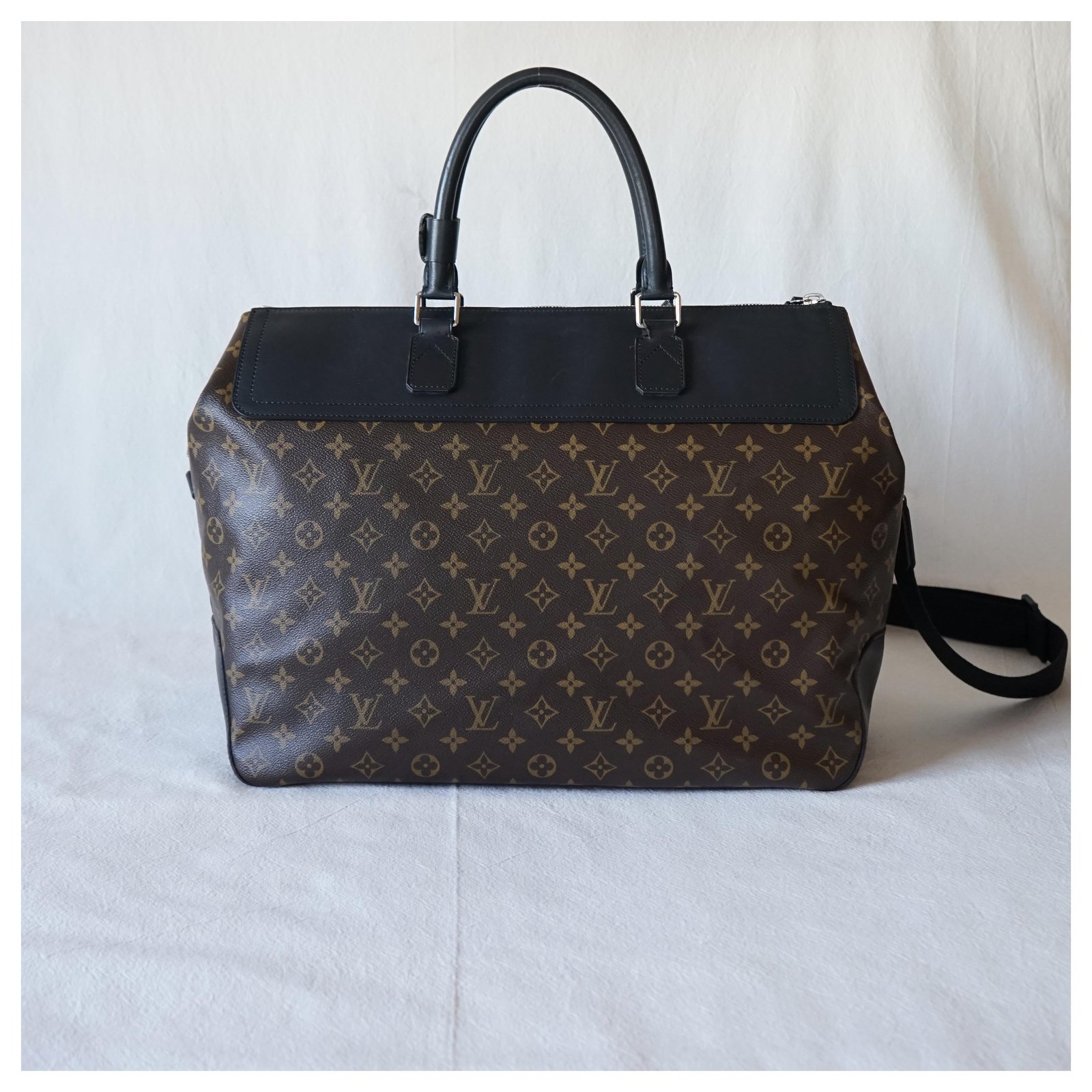 Louis Vuitton Bags Briefcases Brown Black Leather Cloth ref.242878 - Joli  Closet