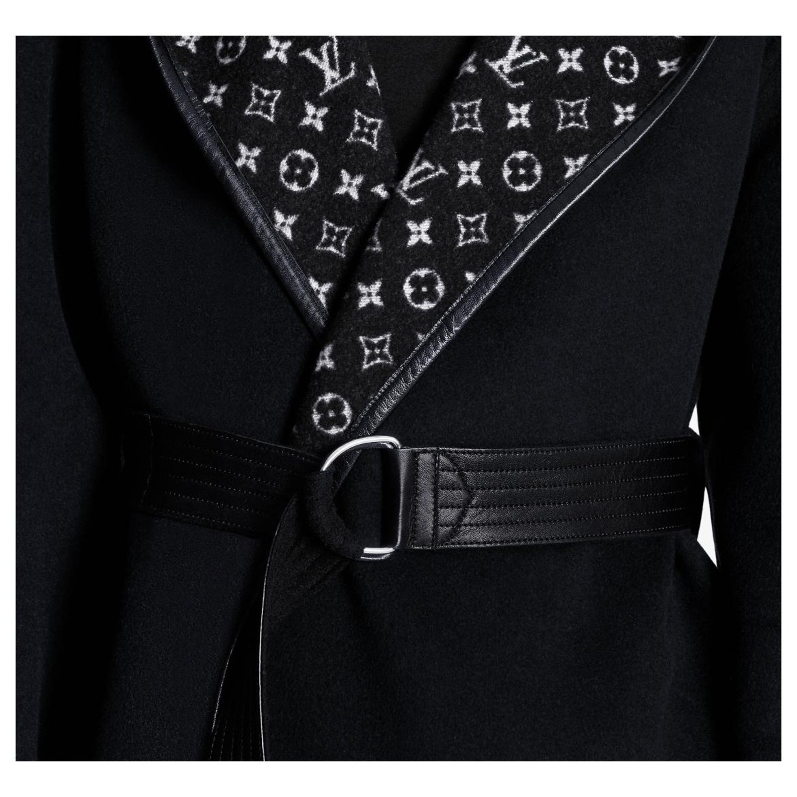 Louis Vuitton LV Hooded wrap coat new Black Wool ref.242961 - Joli Closet
