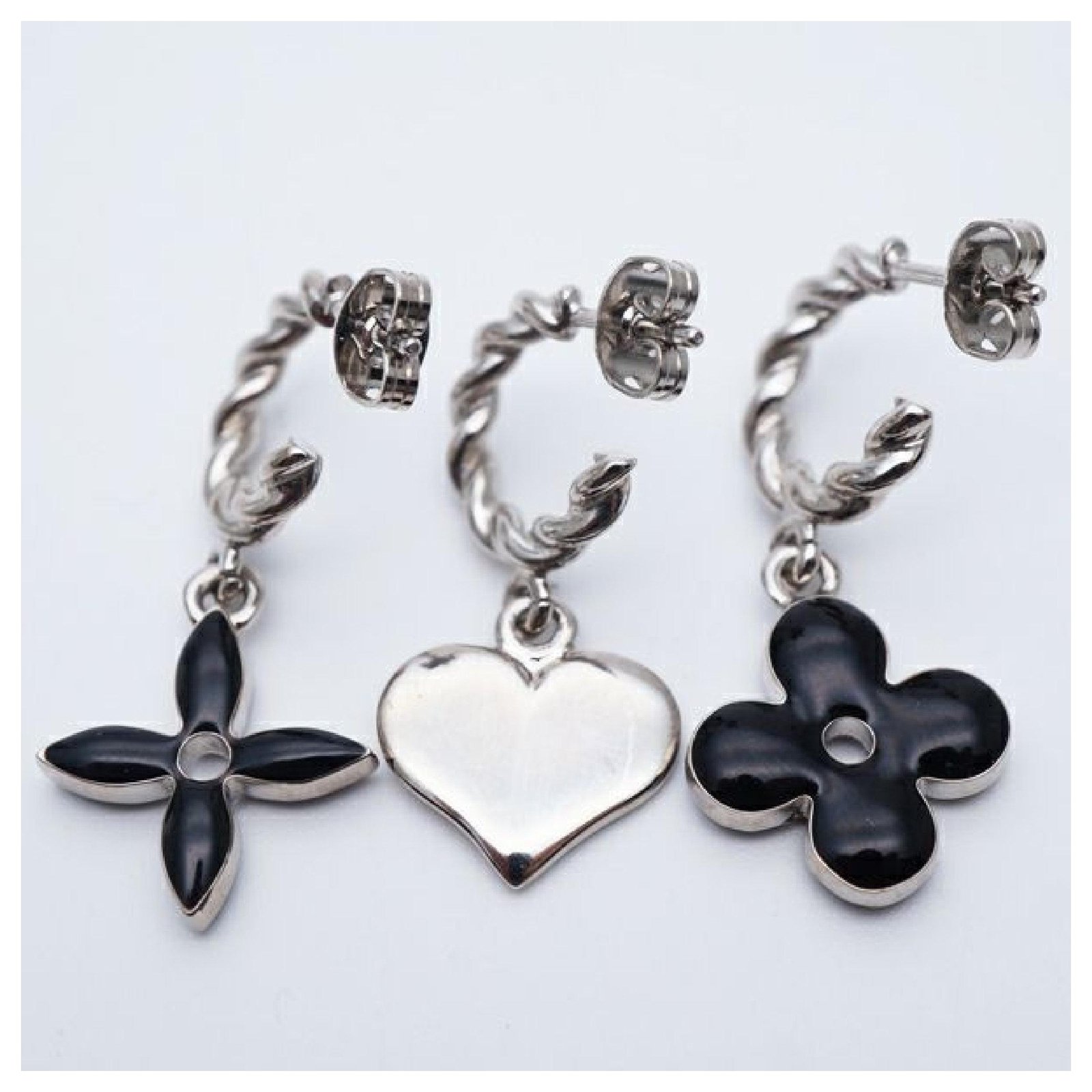 Louis Vuitton 3 piece set Boukle Dreille Sweet Monogram metal Womens  Earrings M65677 silver x black ref.243937 - Joli Closet