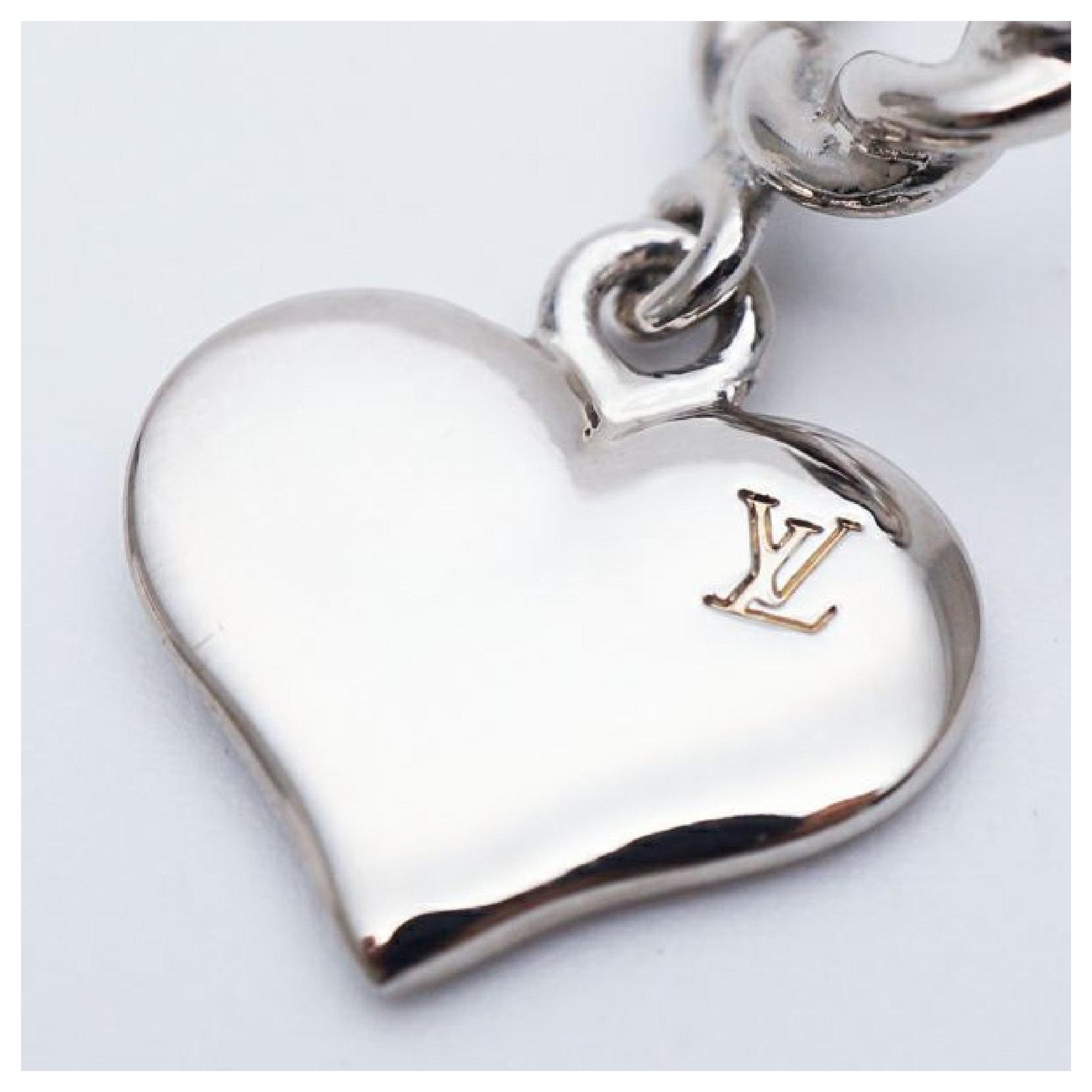 Louis Vuitton Monogram Earrings Set M65677 Silvery Metal ref