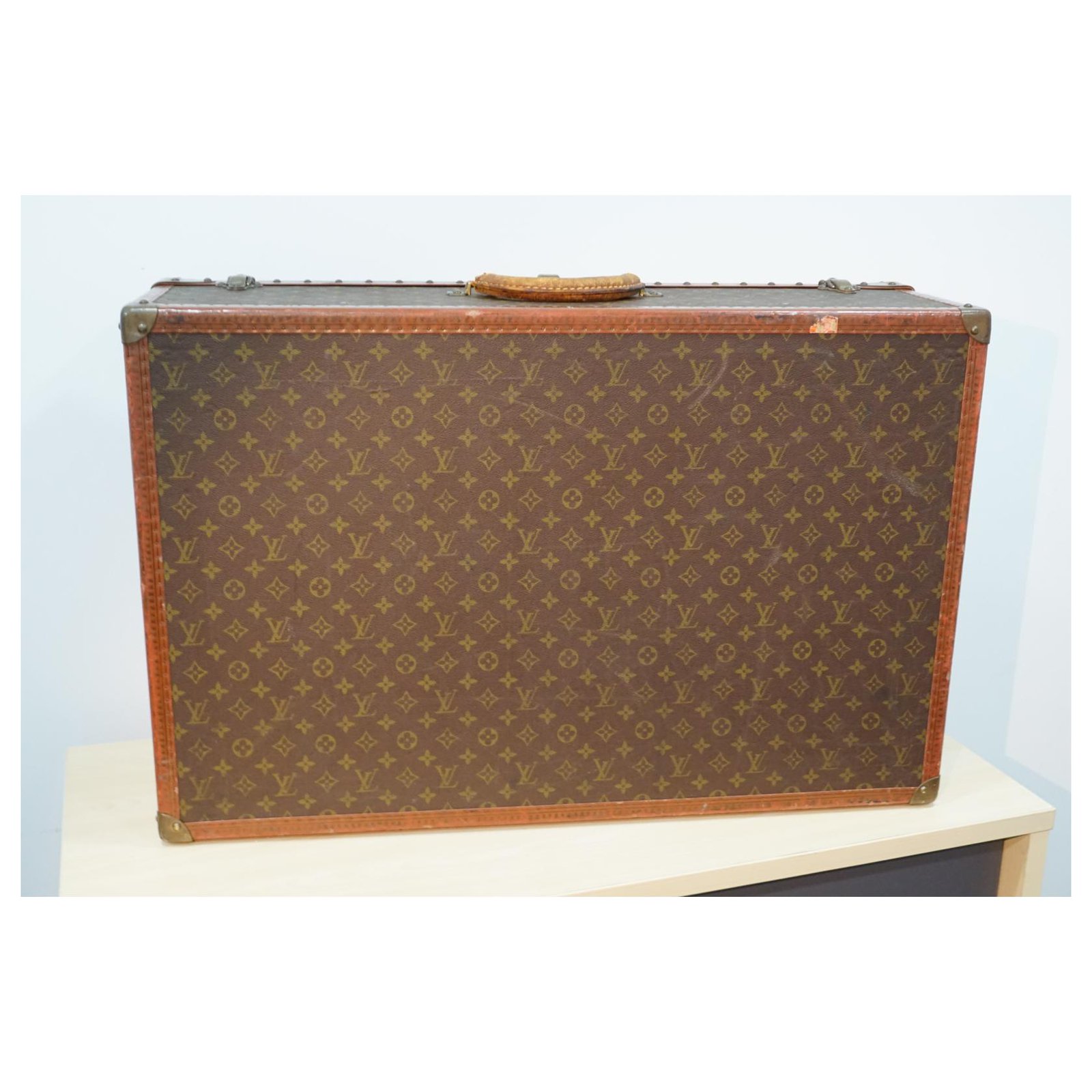 Louis Vuitton Glasses case Brown Leather ref.179280 - Joli Closet