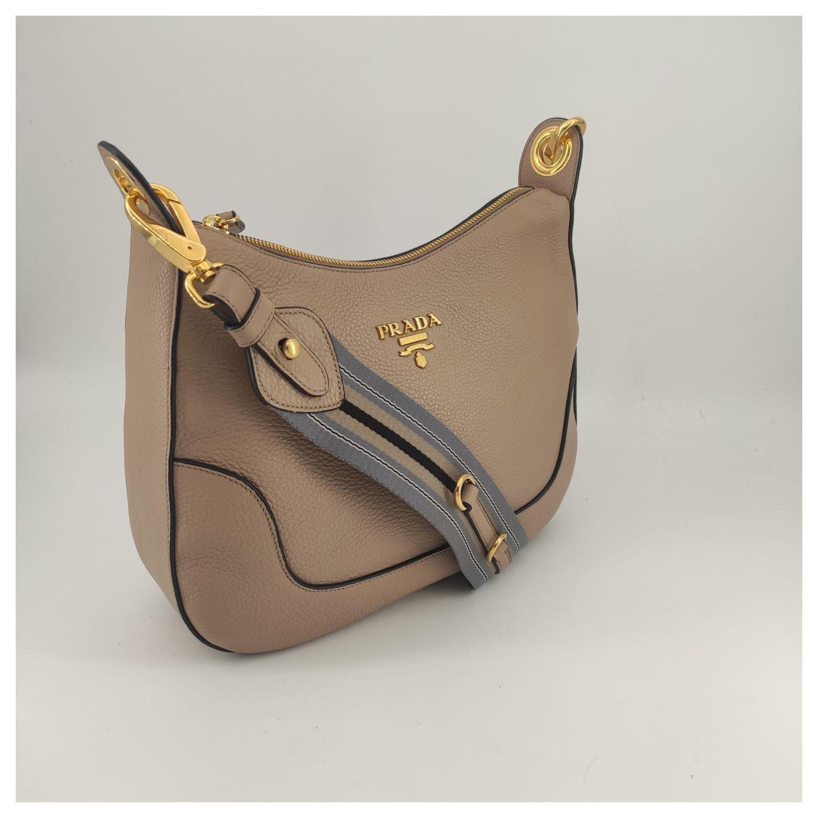 Prada, Camel leather crossbody bag Beige  - Joli Closet