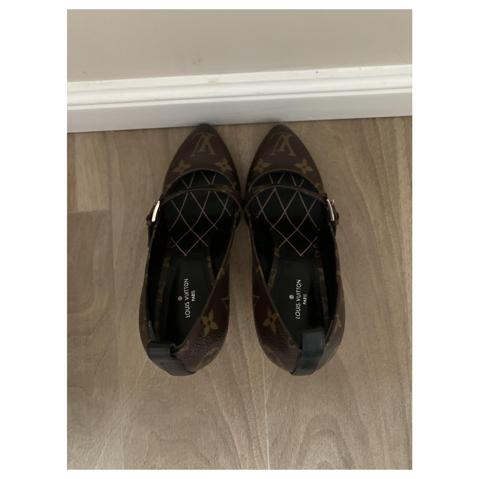 Cloth heels Louis Vuitton Brown size 10 US in Cloth - 26164847