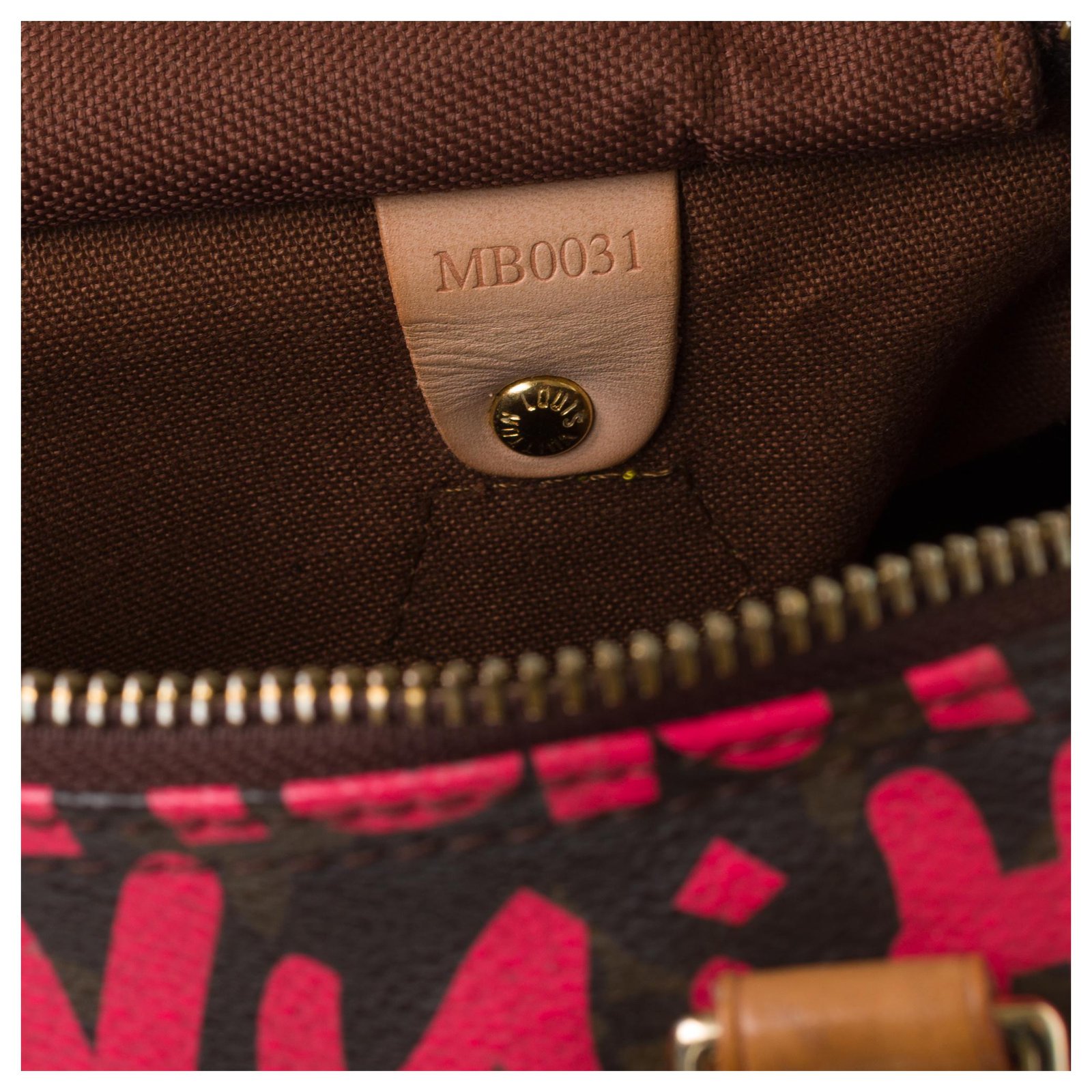 Rare Louis Vuitton Speedy handbag 30 limited edition Graffiti by Stephen  Sprouse Brown Pink Leather Cloth ref.246217 - Joli Closet