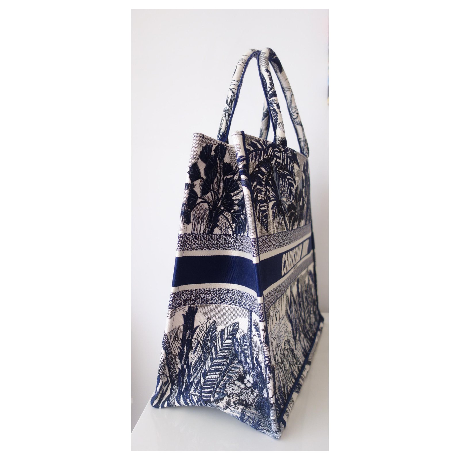 Book tote cloth tote Dior Blue in Cloth - 35982689