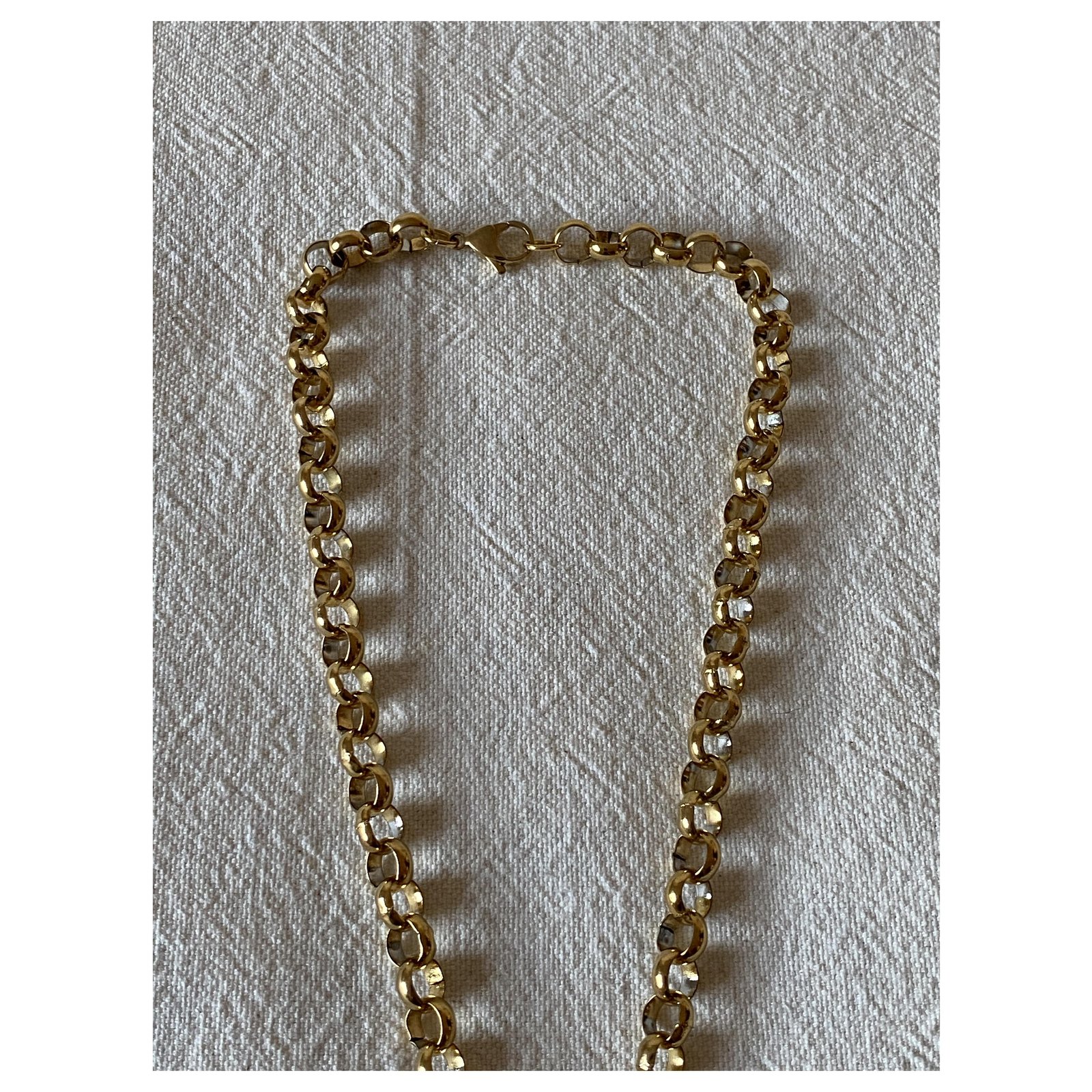 Louis Vuitton Necklaces Golden Metal ref.247369 - Joli Closet