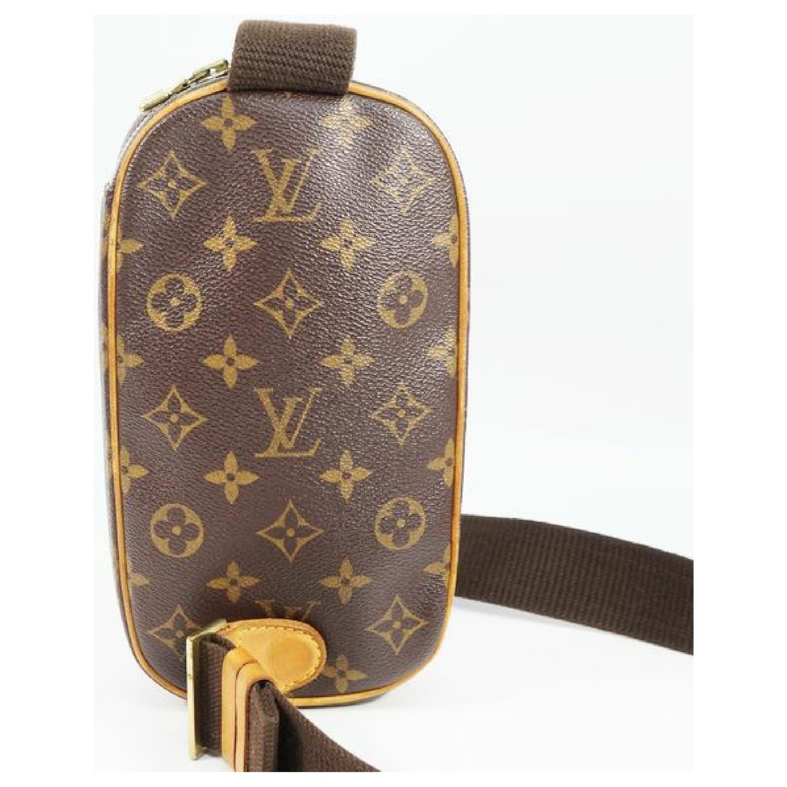 Louis Vuitton Pochette Gange Riñonera Bolso bandolera para hombre M51870  Lienzo ref.204901 - Joli Closet