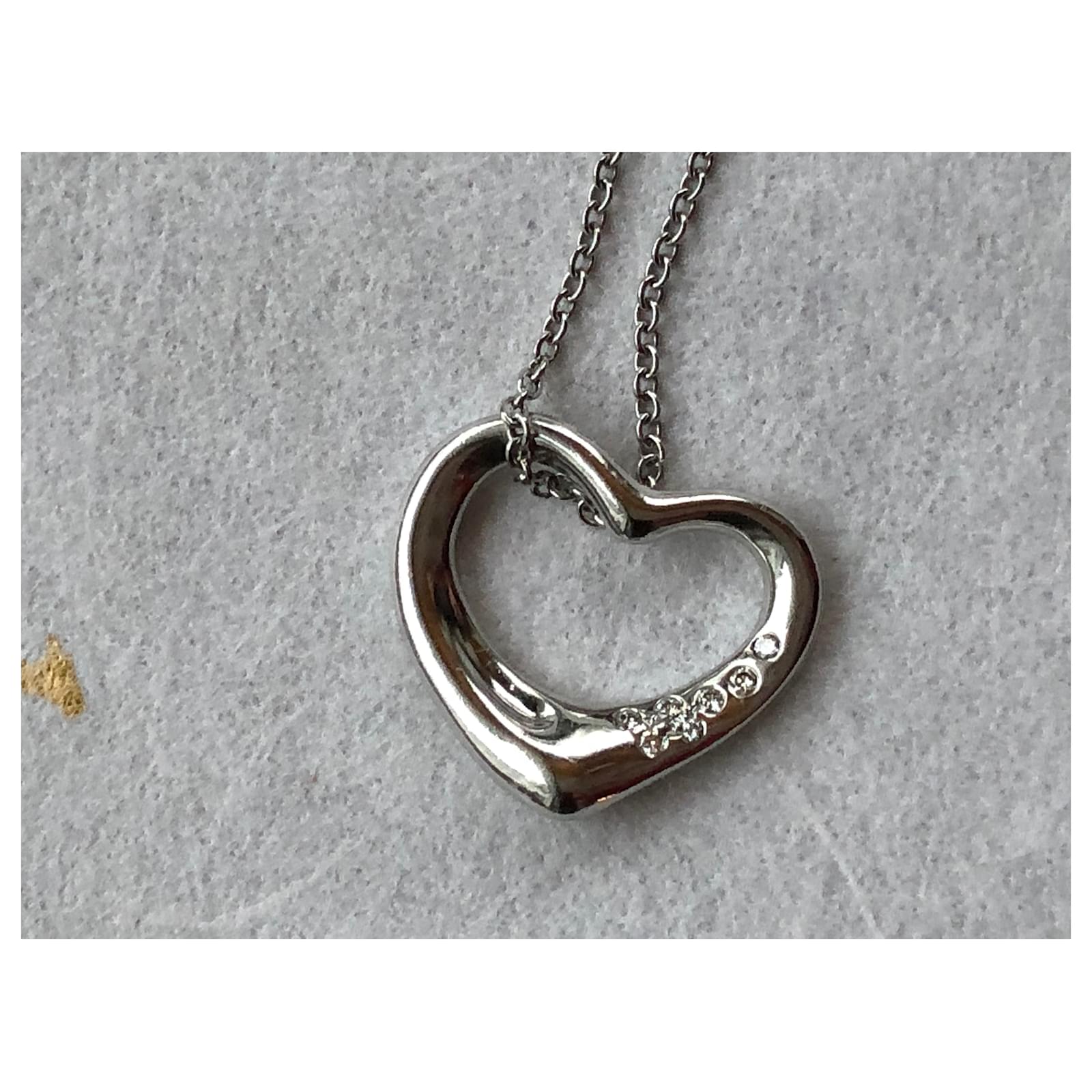 Tiffany \u0026 Co Open heart Elsa Peretti 