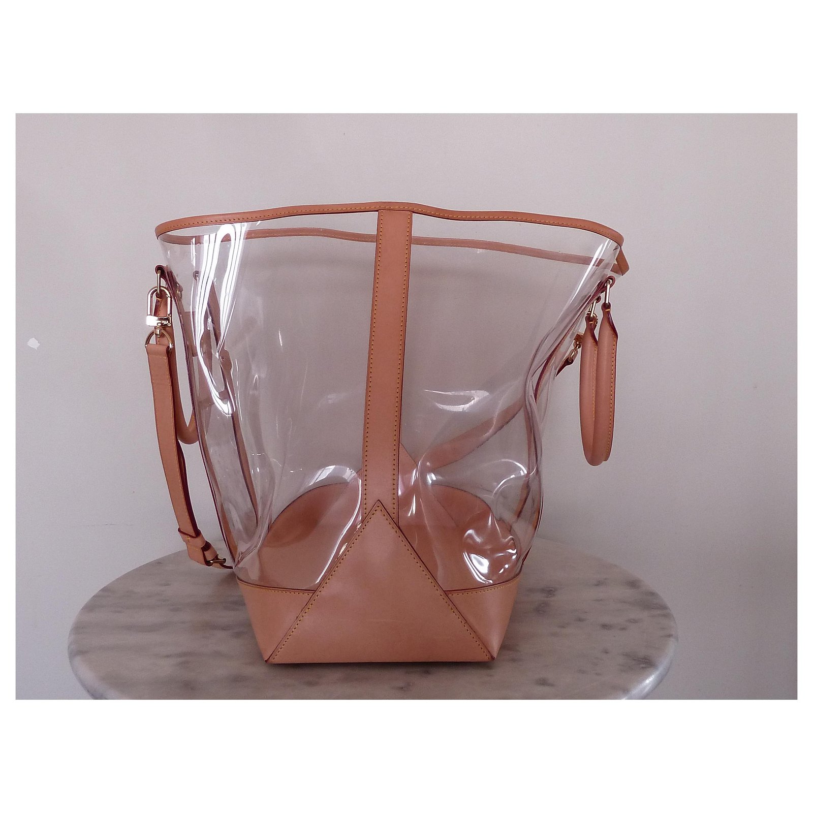 Louis Vuitton Glasses Brown Plastic ref.333785 - Joli Closet