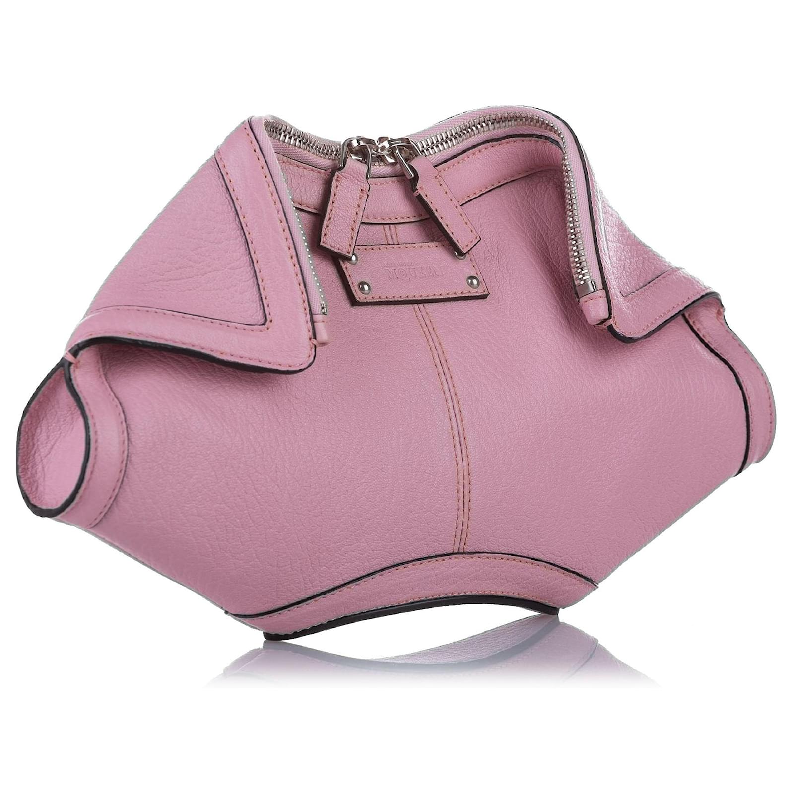 ショルダーバッグ・ポシェット ALEXANDER MCQUEEN Women Shoulder Bags 8271131MAAD 6705 PINK ALEXANDER MCQUEEN Velvet Quilted Knuckle Duster Shoulder Bag