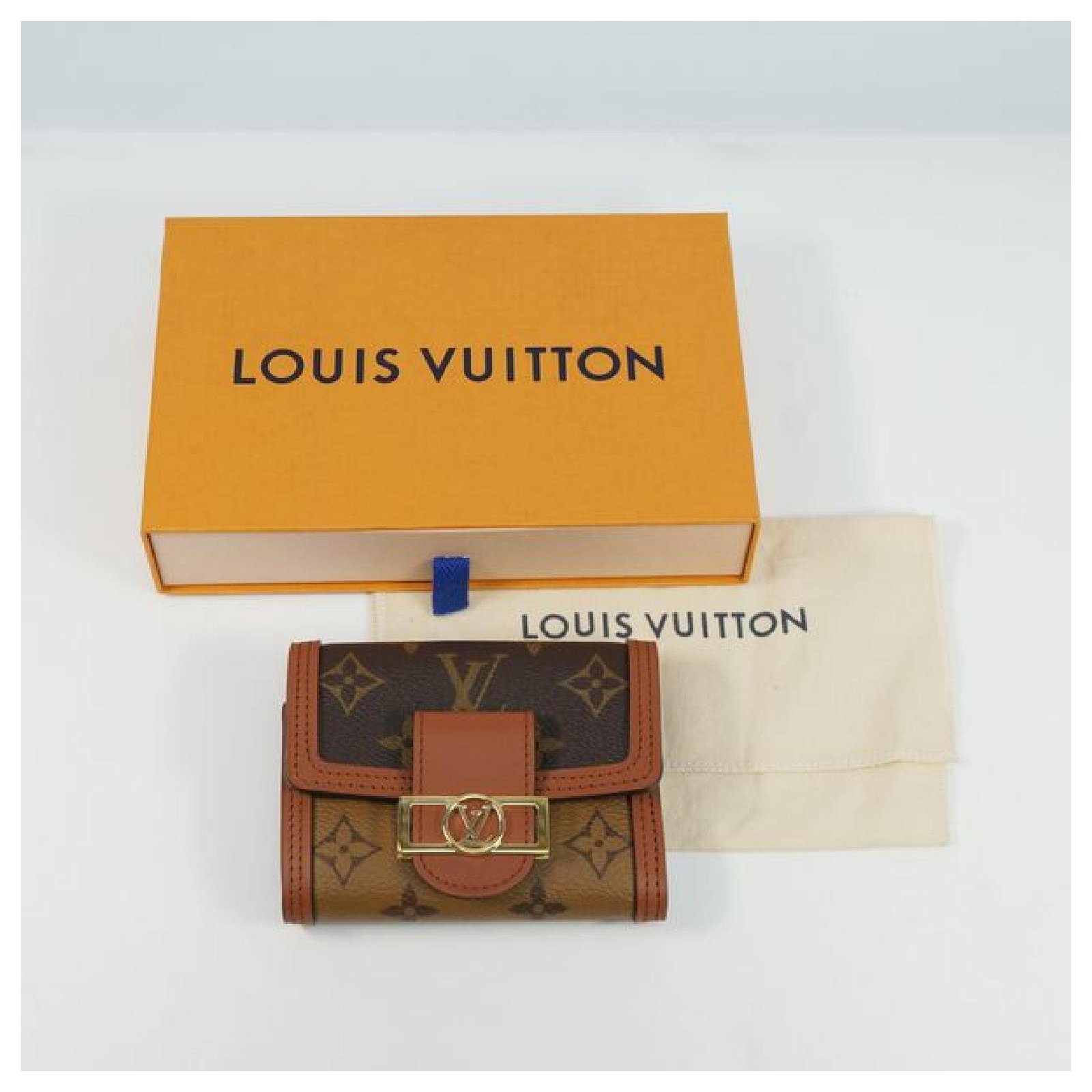 Authentic LOUIS VUITTON Monogram portefeuille Dauphine Compact M68725  Wallet