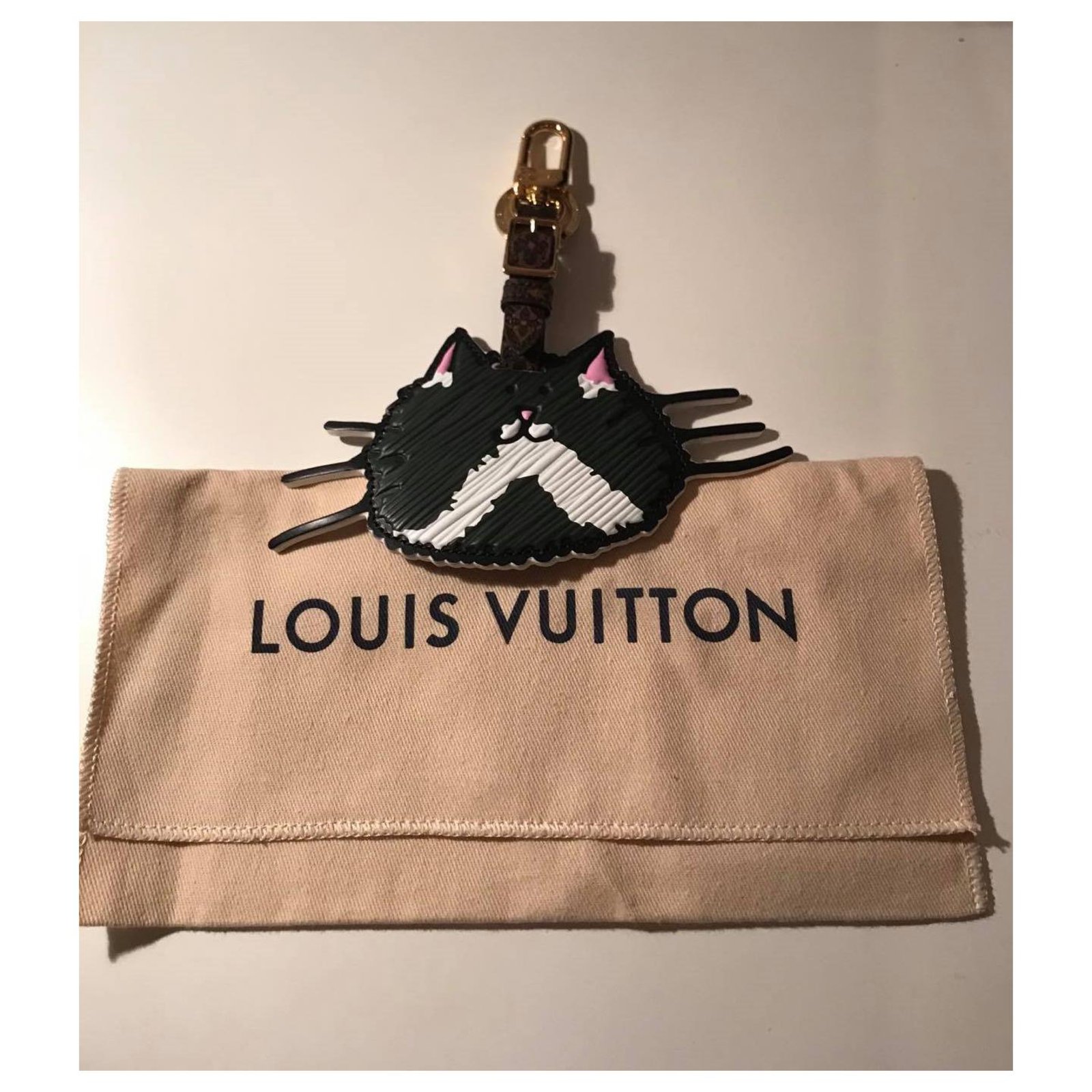 Louis Vuitton Pumpkin Cat Brown Black Pink White Gold hardware