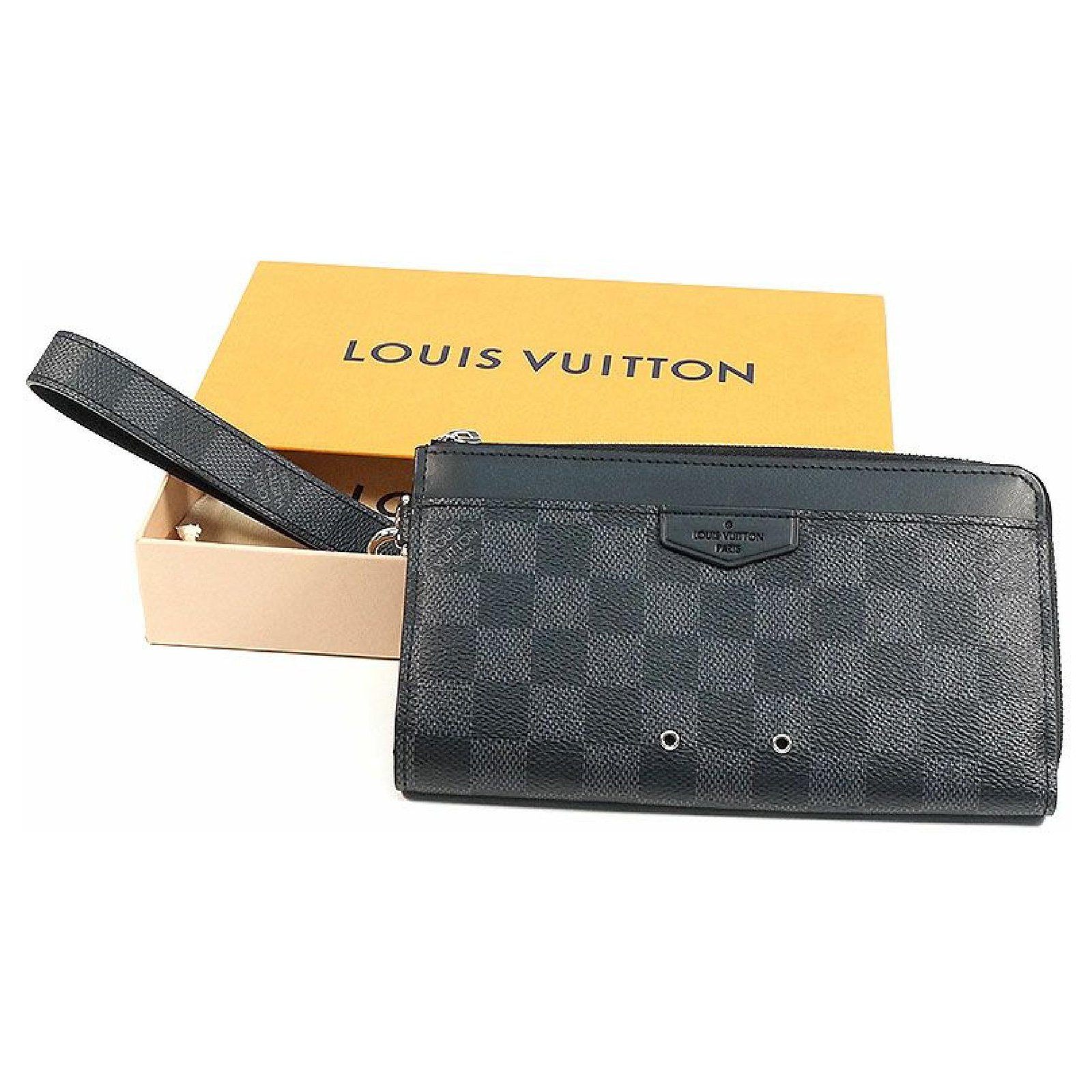 Louis Vuitton Dk. Portefeuille long en cuir taïga verte avec carte et boîte  d'au