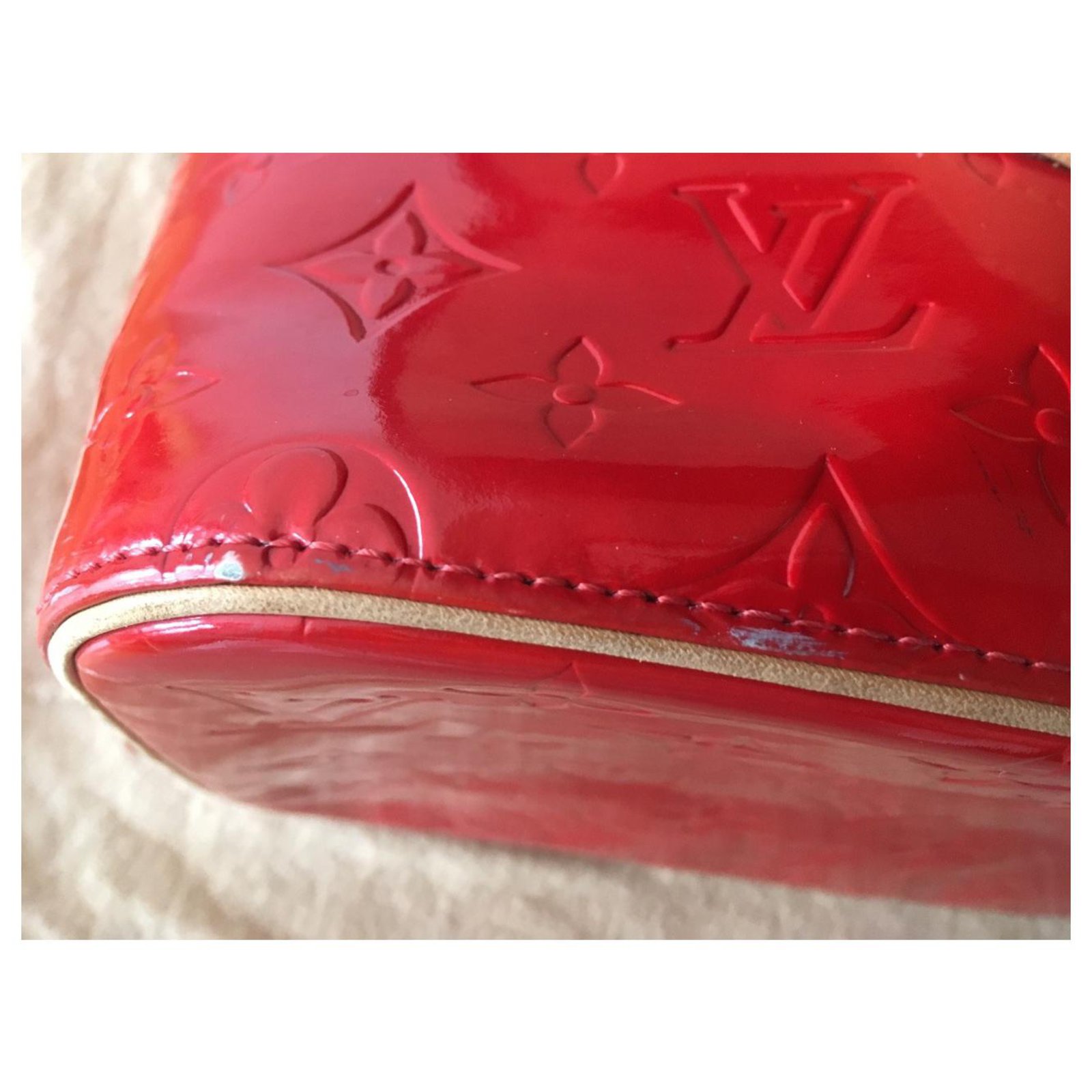 Louis Vuitton Houston Vernis Red Leather Patent leather ref.260262 - Joli  Closet