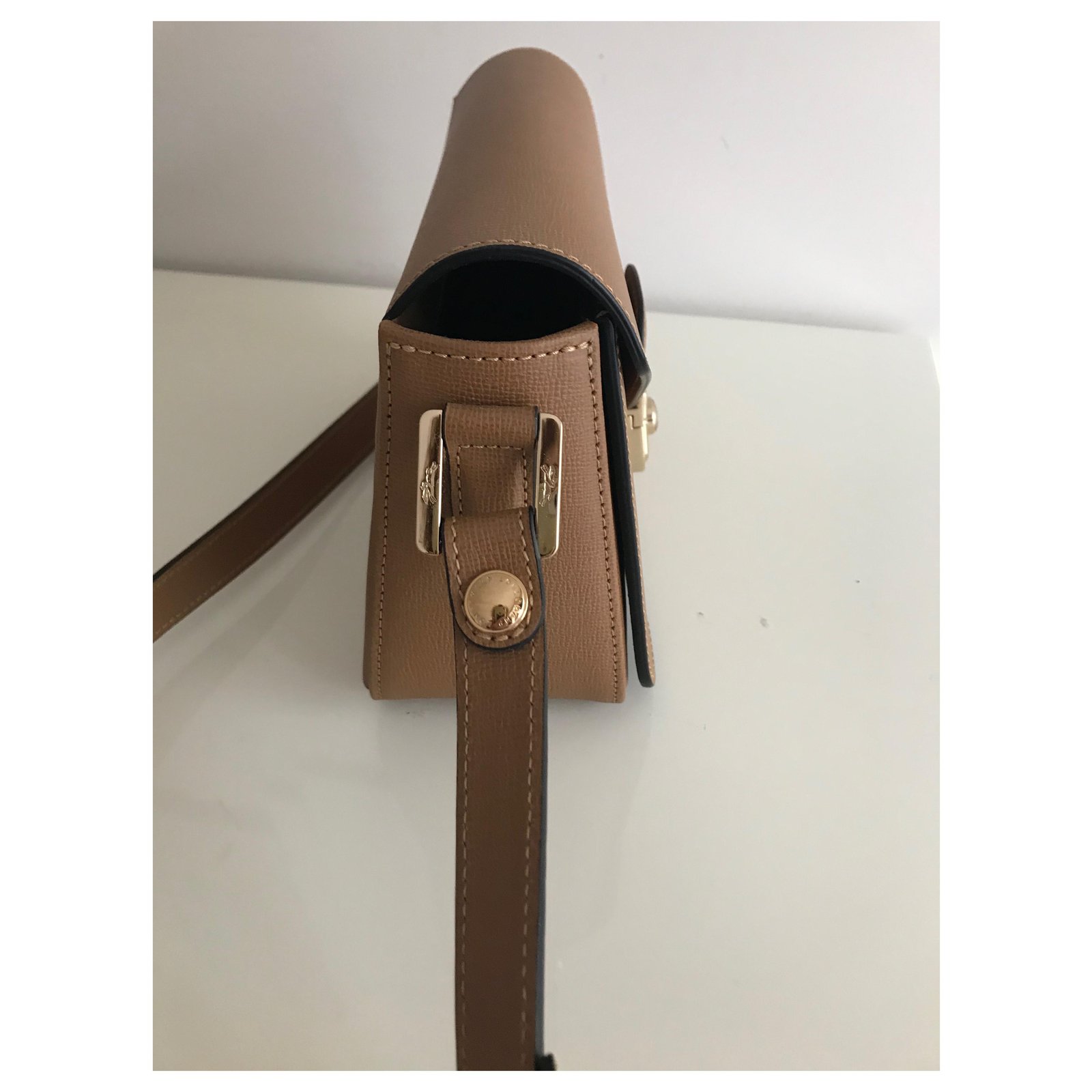 Longchamp New in its original box, pretty dark beige saffiano leather bag  ref.264756 - Joli Closet