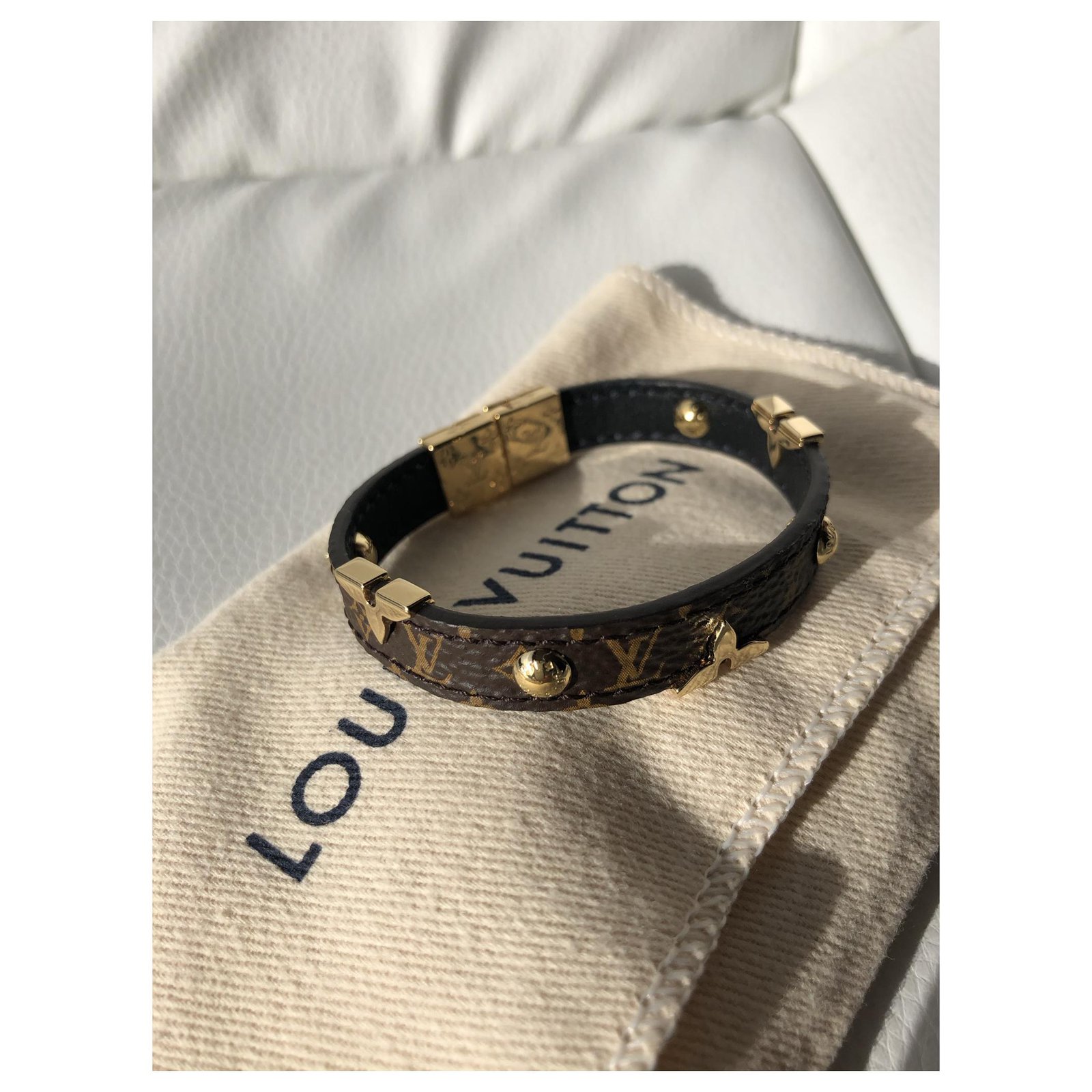 Cloth bracelet Louis Vuitton Brown in Cloth - 26327900