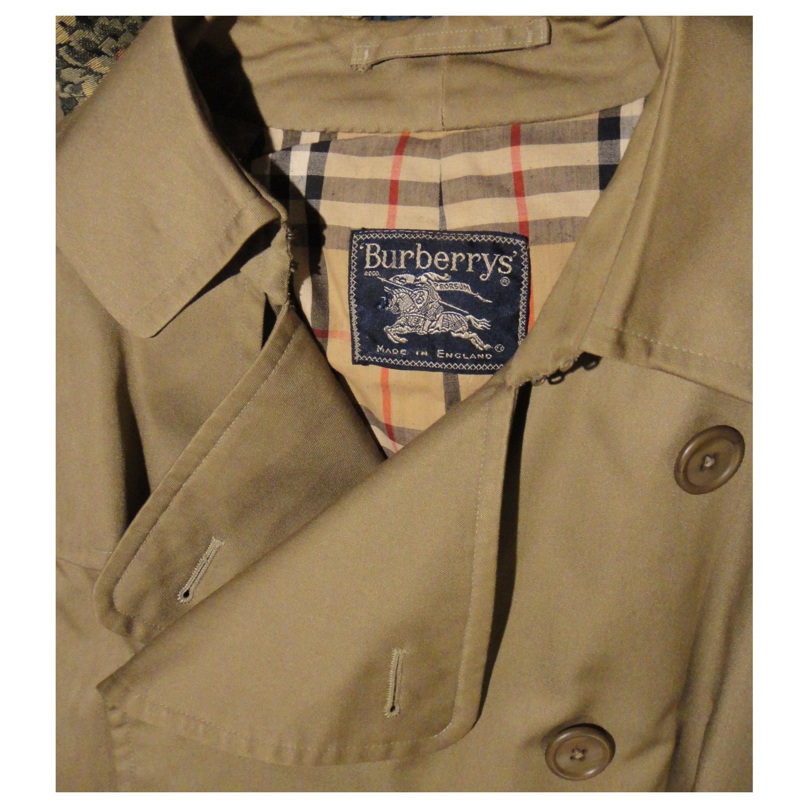 Burberry vintage men's trench coat 70's t 52 Khaki Polyester ref.265597 - Joli Closet