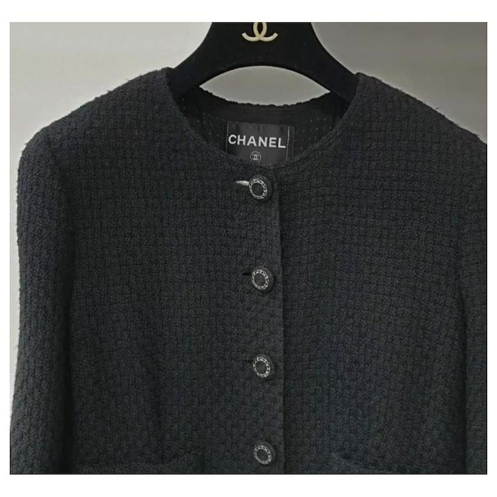 CHANEL WOOL COAT STYLE 42