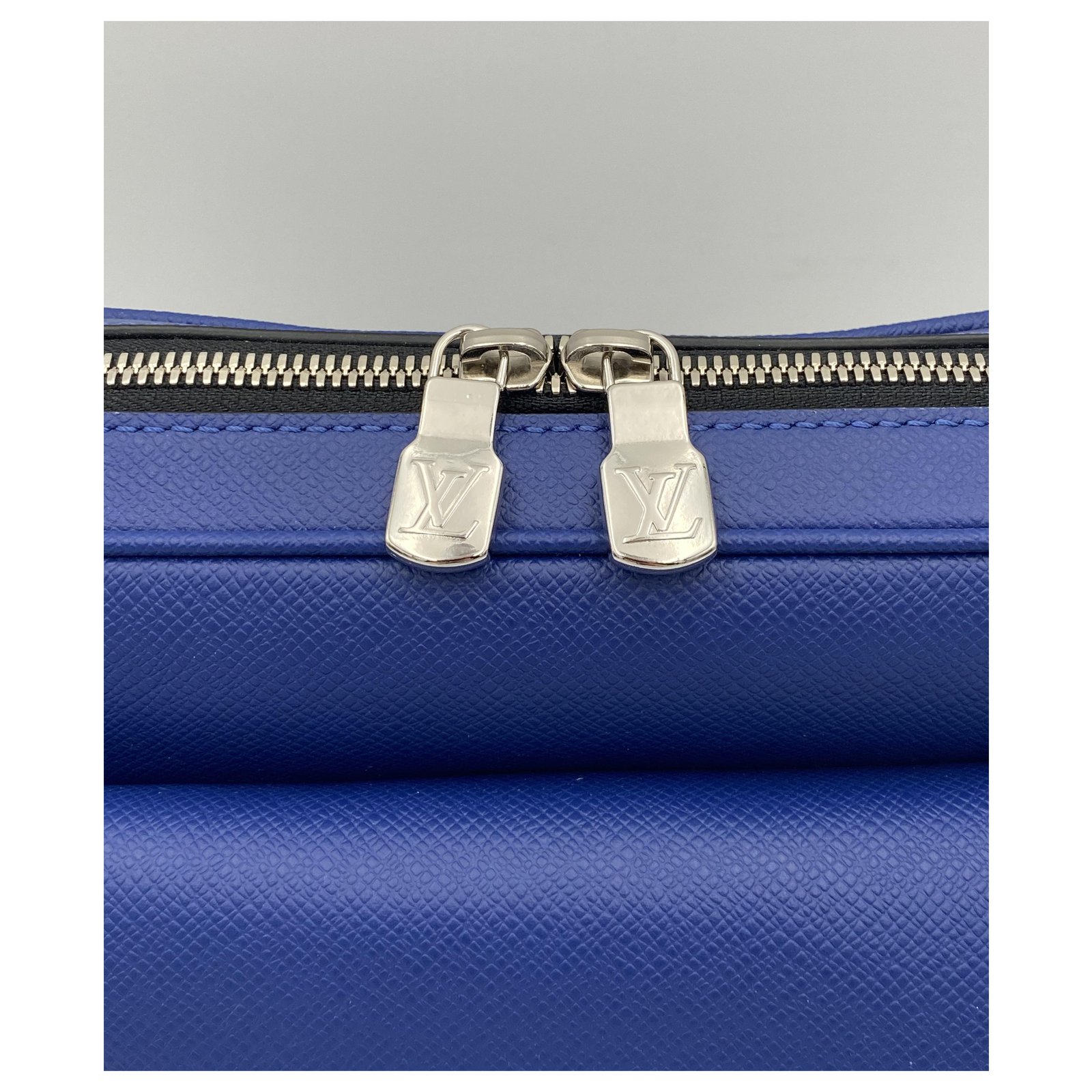 Louis Vuitton Outdoor Messenger Bag - Cobalt Blue – Chicago