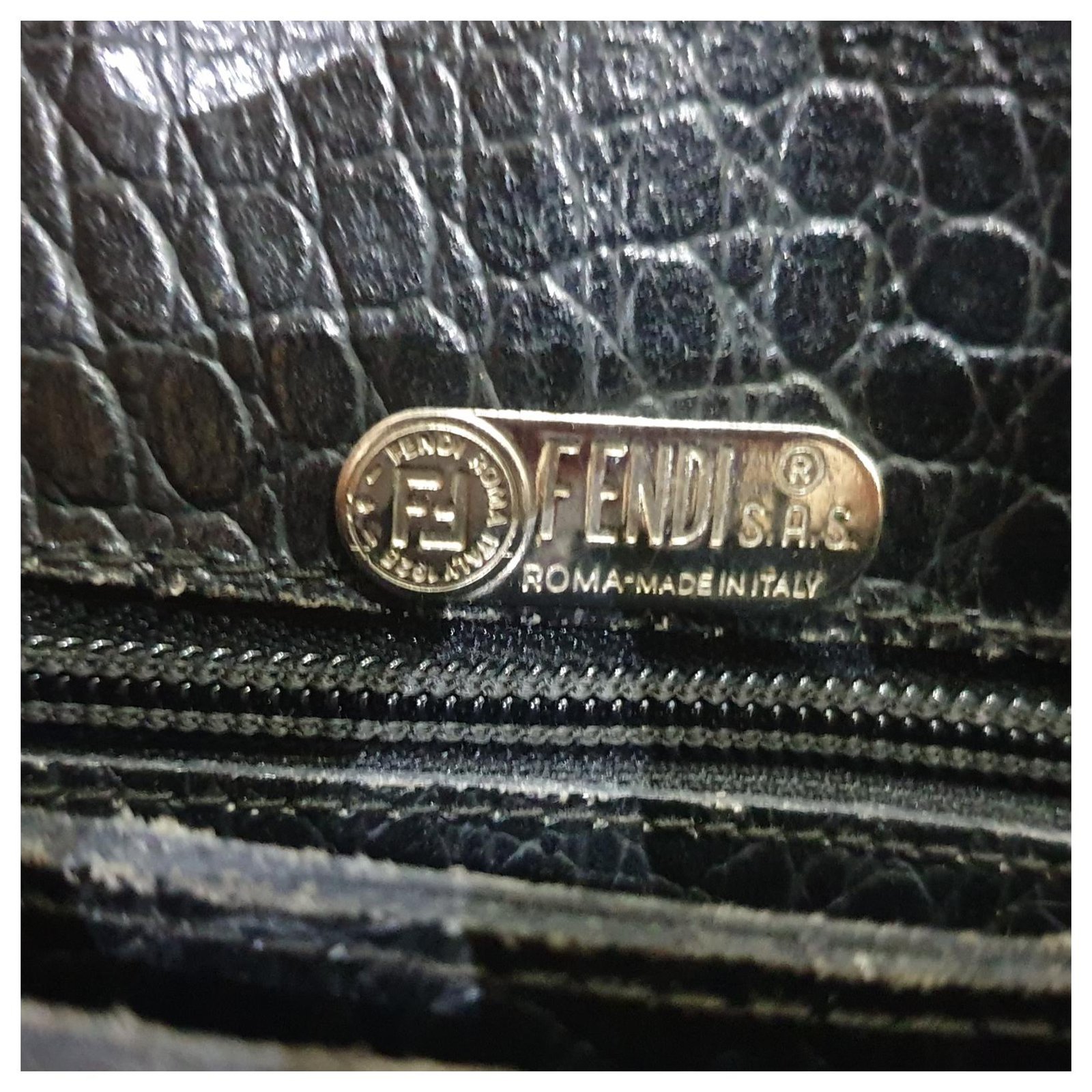 Fendi vintage satchel shoulder bag Black Leather ref.270251 - Joli