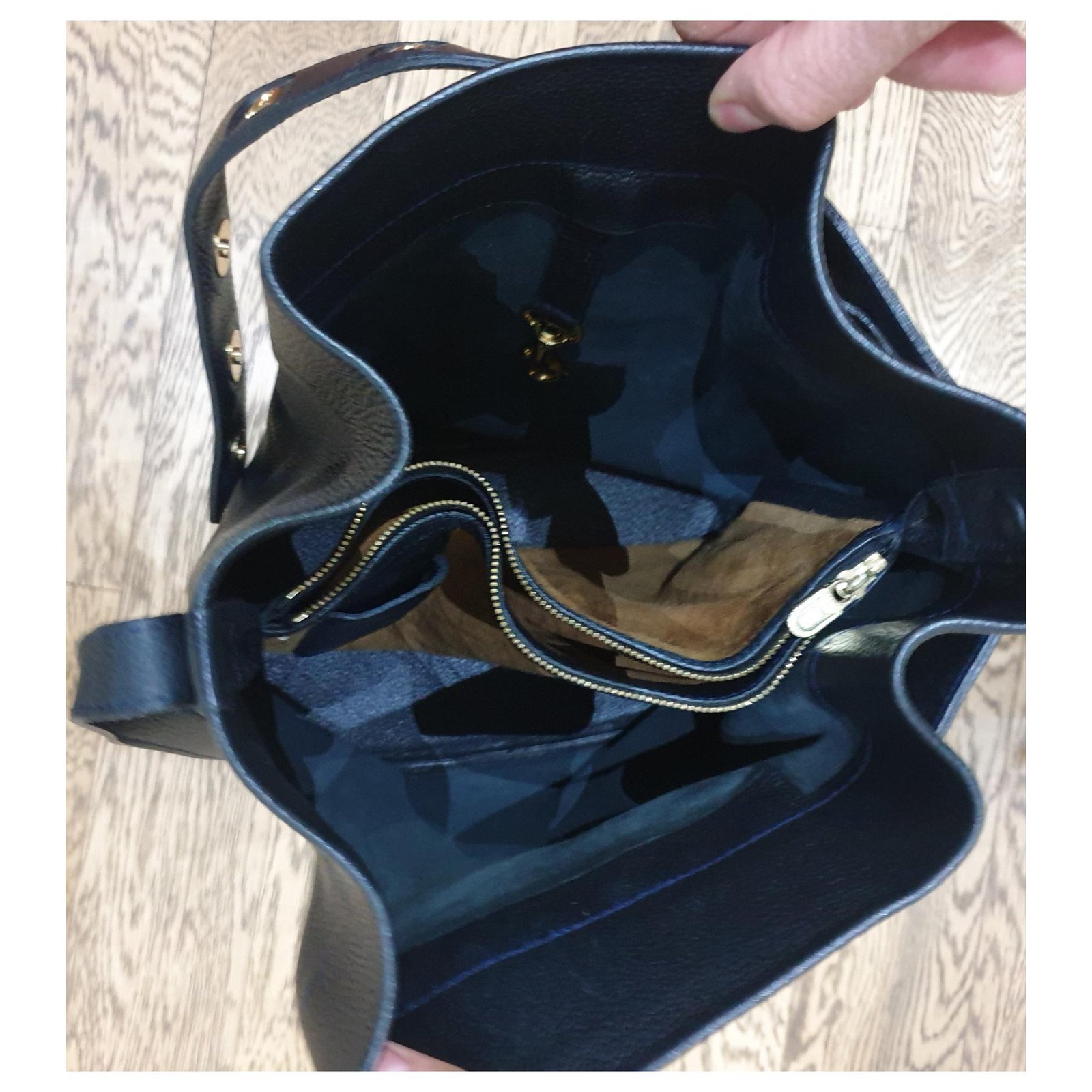 Delvaux Leather Ecole Bucket Bag - Black Shoulder Bags, Handbags - DVX22729