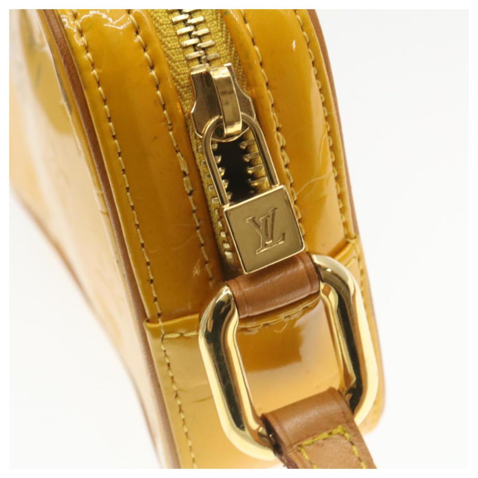 LOUIS VUITTON Vernis Christy MM Shoulder Bag Yellow M91108 LV Auth 18446  Bronze Patent leather ref.271057 - Joli Closet