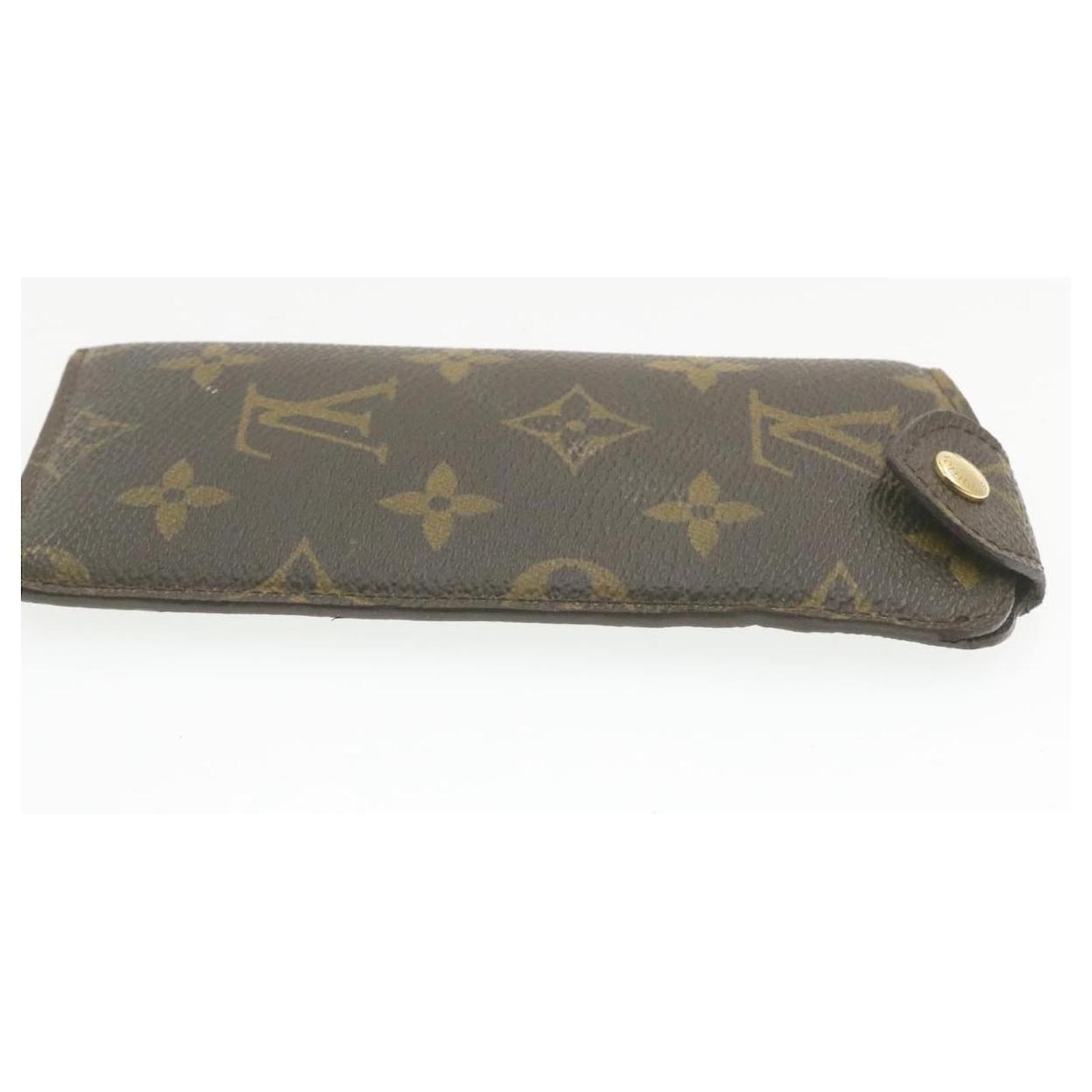 LOUIS VUITTON Monogram Etui A Lunettes PM Glasses Case M66545 LV Auth cr646  Cloth ref.271385 - Joli Closet