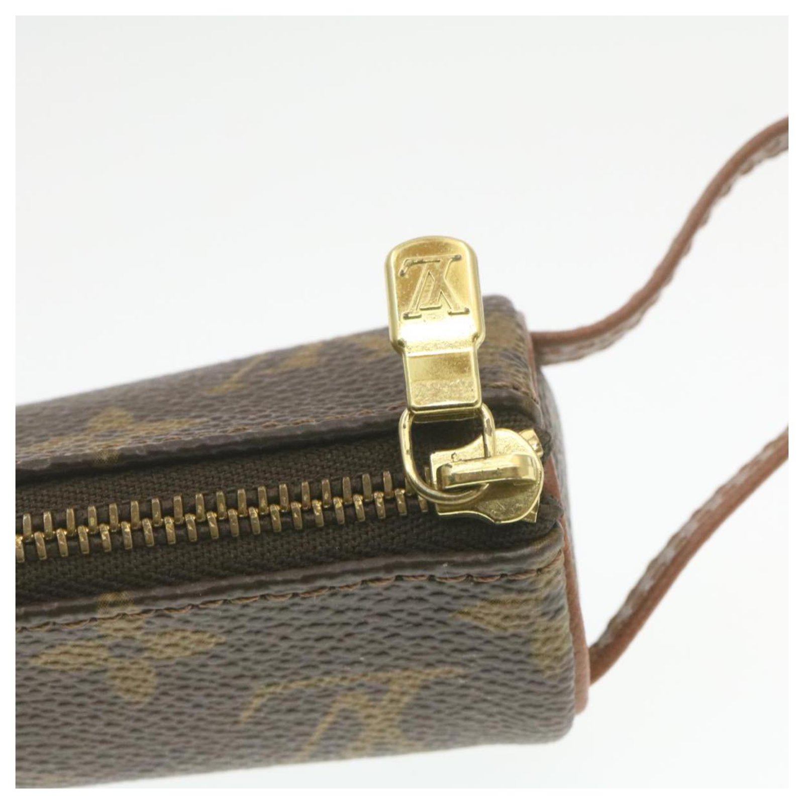 LOUIS VUITTON Monogram Etui 3 Ball de Golf Ball Case Pouch M58249 LV Auth  gt521 Cloth ref.271524 - Joli Closet