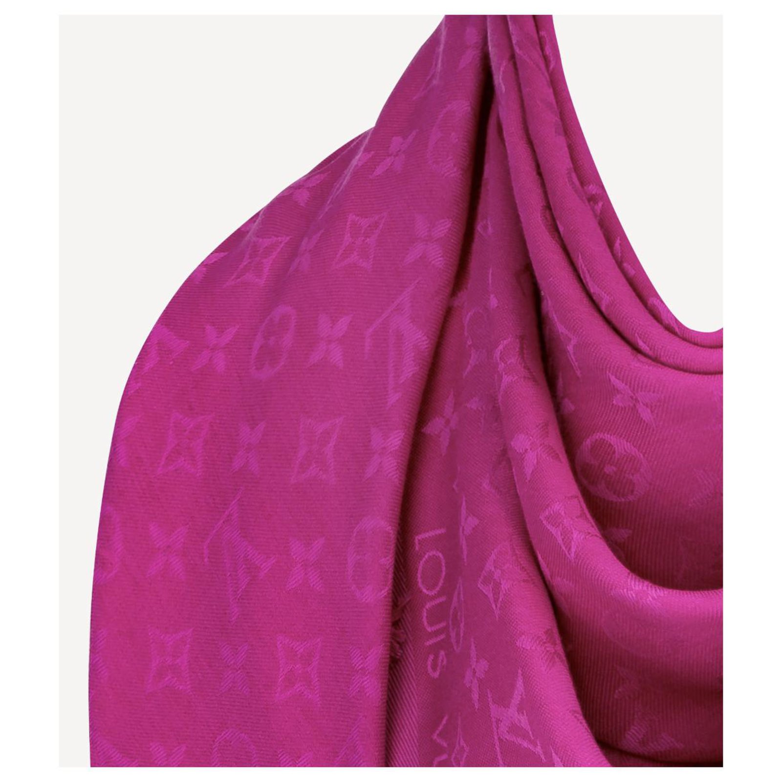 Louis Vuitton Monogram Shine Shawl Red Silk ref.25435 - Joli Closet