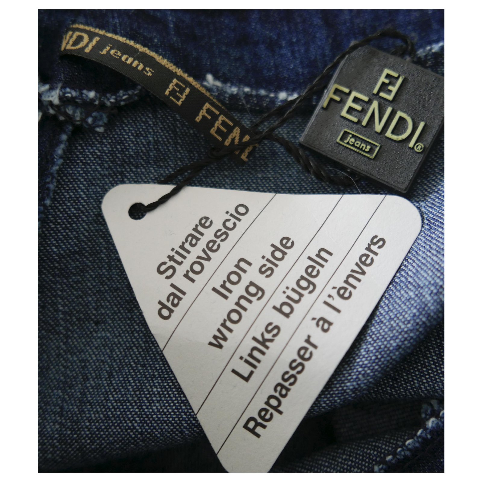 fendi jeans tag