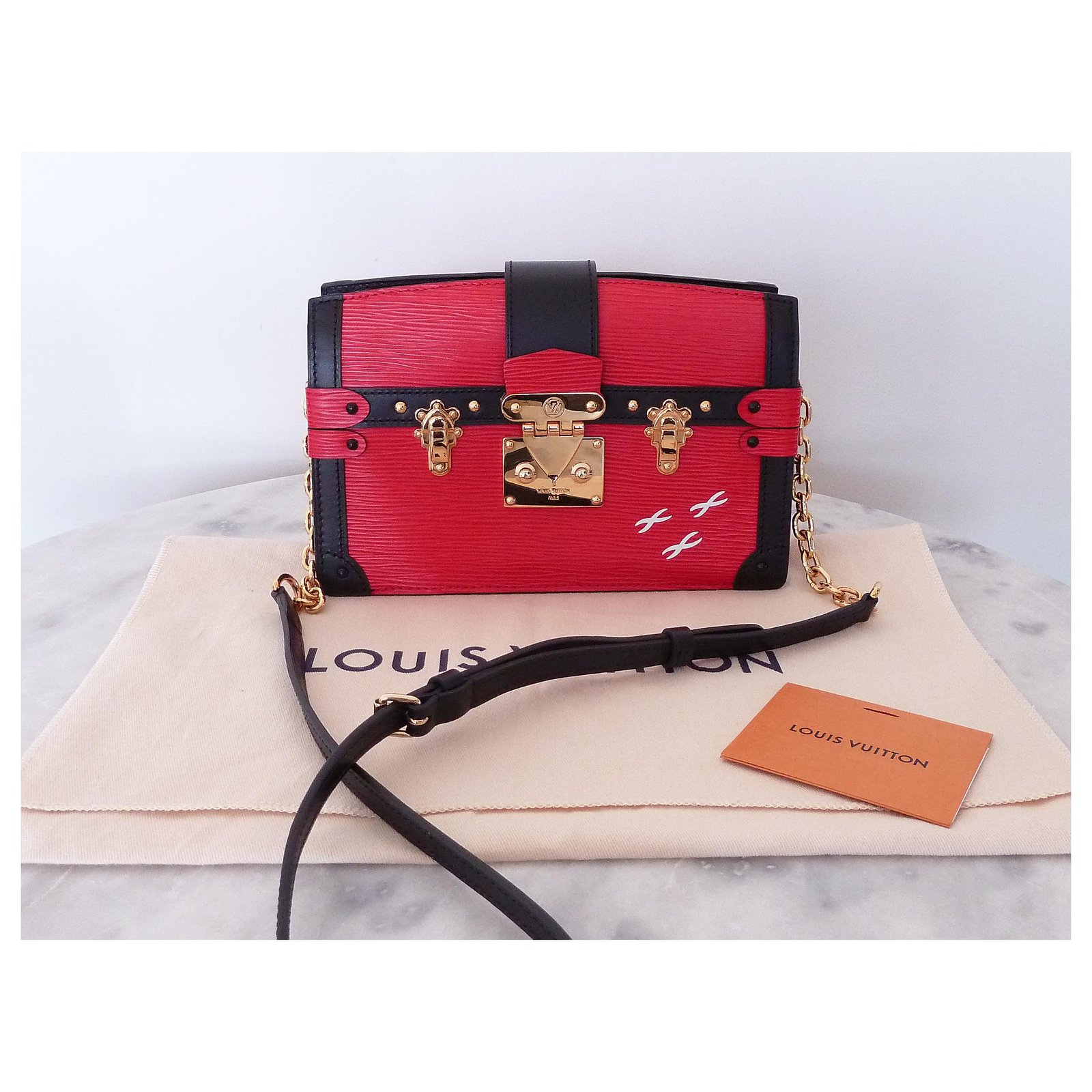 LOUIS VUITTON Epi Leather Trunk Clutch Gold Buckle Chain Shoulder Bag Red