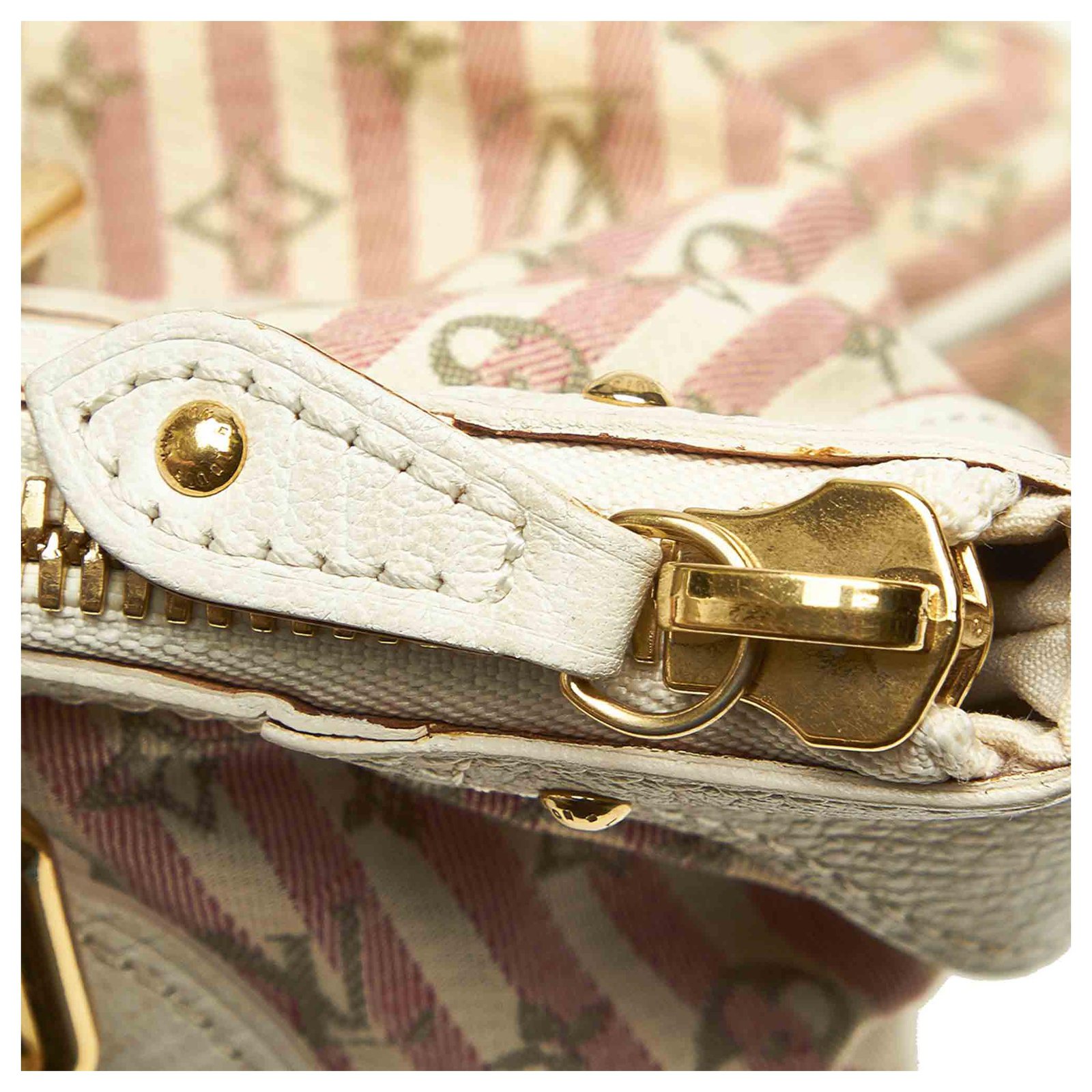 Louis Vuitton White Monogram Mini Lin Croisette Marina PM Pink Leather  Cloth Pony-style calfskin Cloth ref.193642 - Joli Closet
