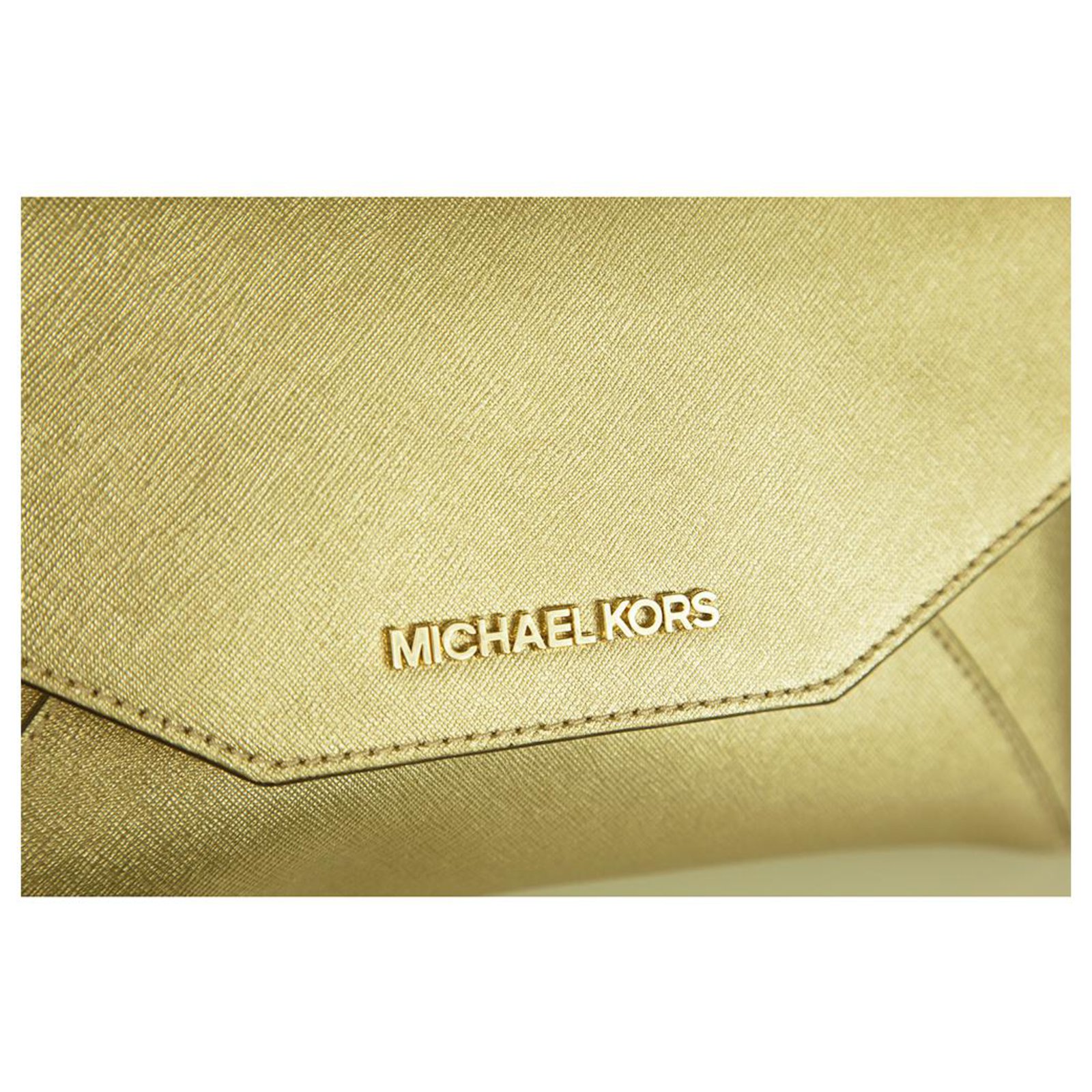 Michael Kors Pochette dorata D'oro Plastica ref.969688 - Joli Closet