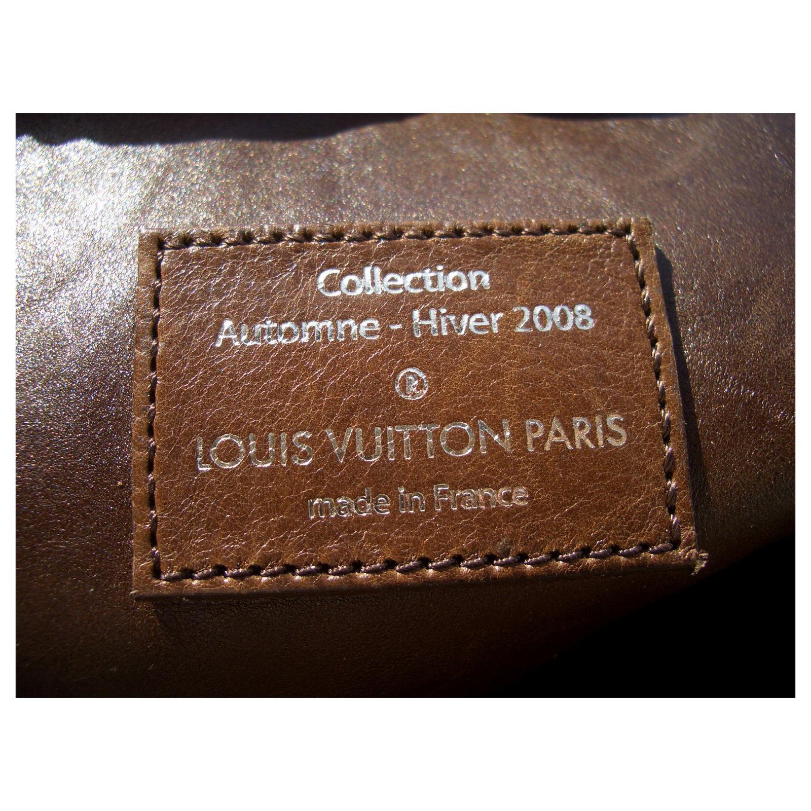 Louis Vuitton whisper Light brown Lambskin ref.277461 - Joli Closet