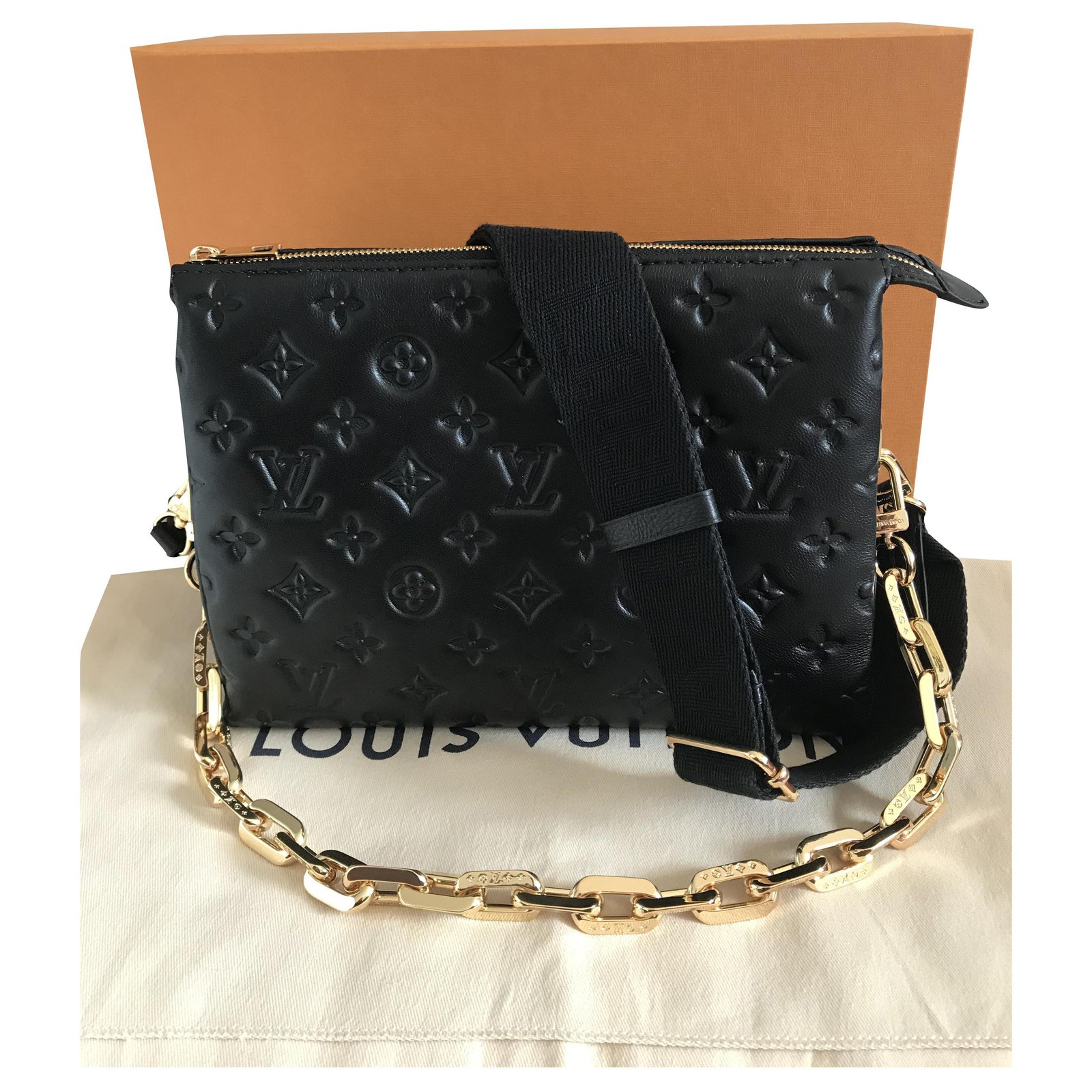 louis vuitton coussin pm black