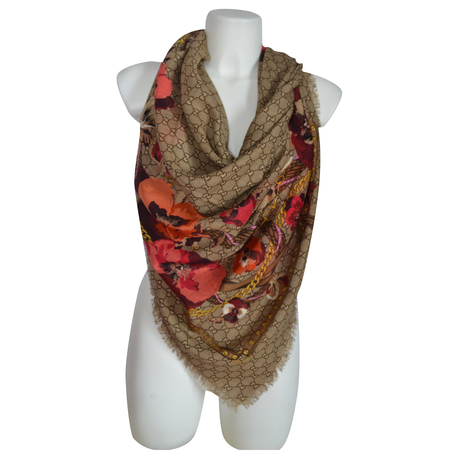 scarf stola gucci bloom new Beige Wool ref.286149 - Joli Closet