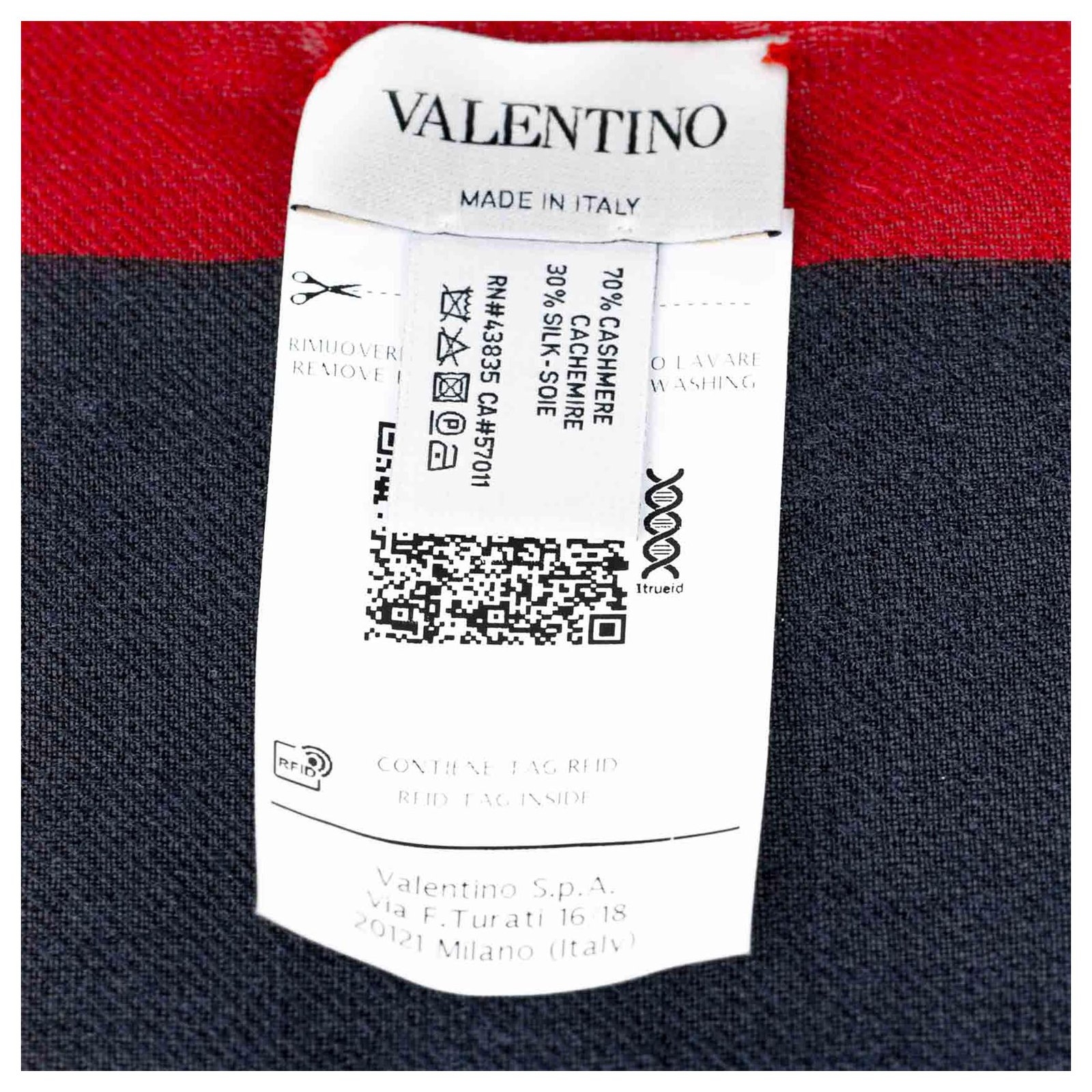 Valentino Blue V Logo Scarf Red Navy blue Wool Cloth ref.286376 - Joli ...