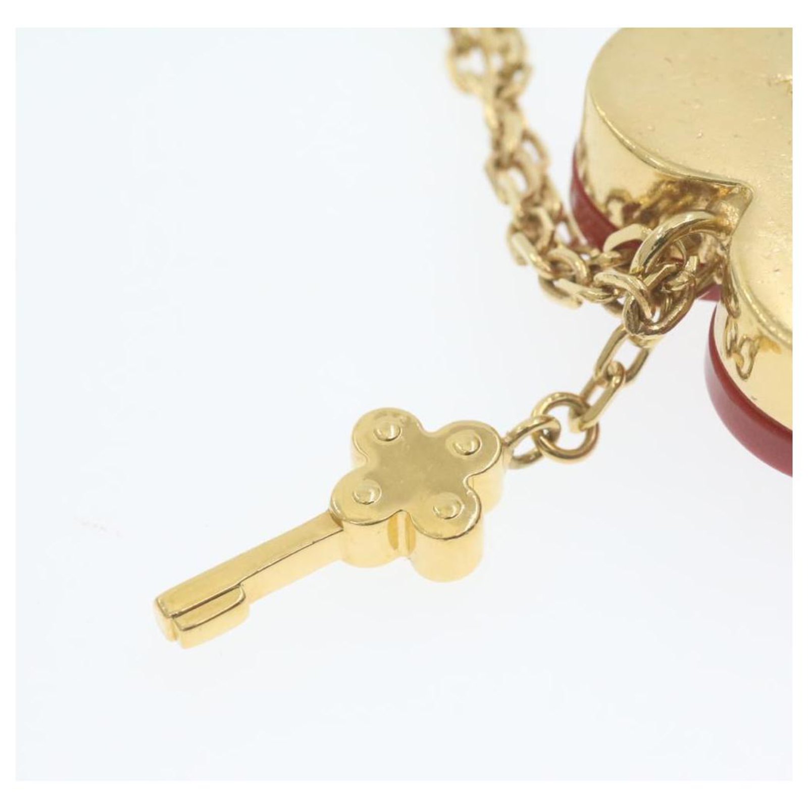 LOUIS VUITTON Heart Necklace Pendant Pink Gold Tone LV Auth 20954 Golden  Metal ref.287997 - Joli Closet